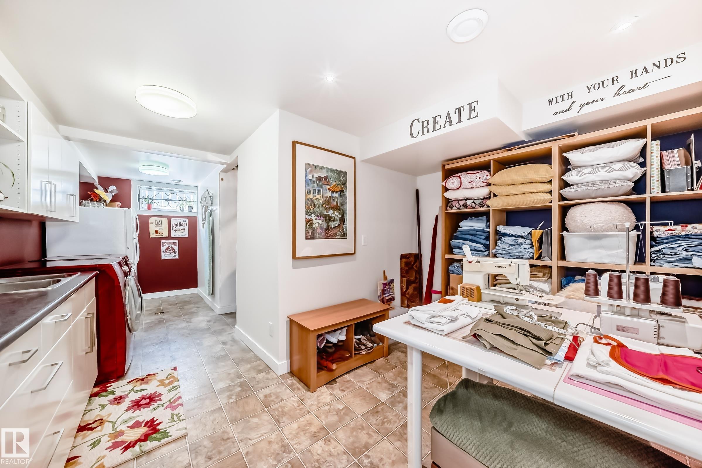 Photo 41 at 10811 43 Avenue NW, Rideau Park, Edmonton