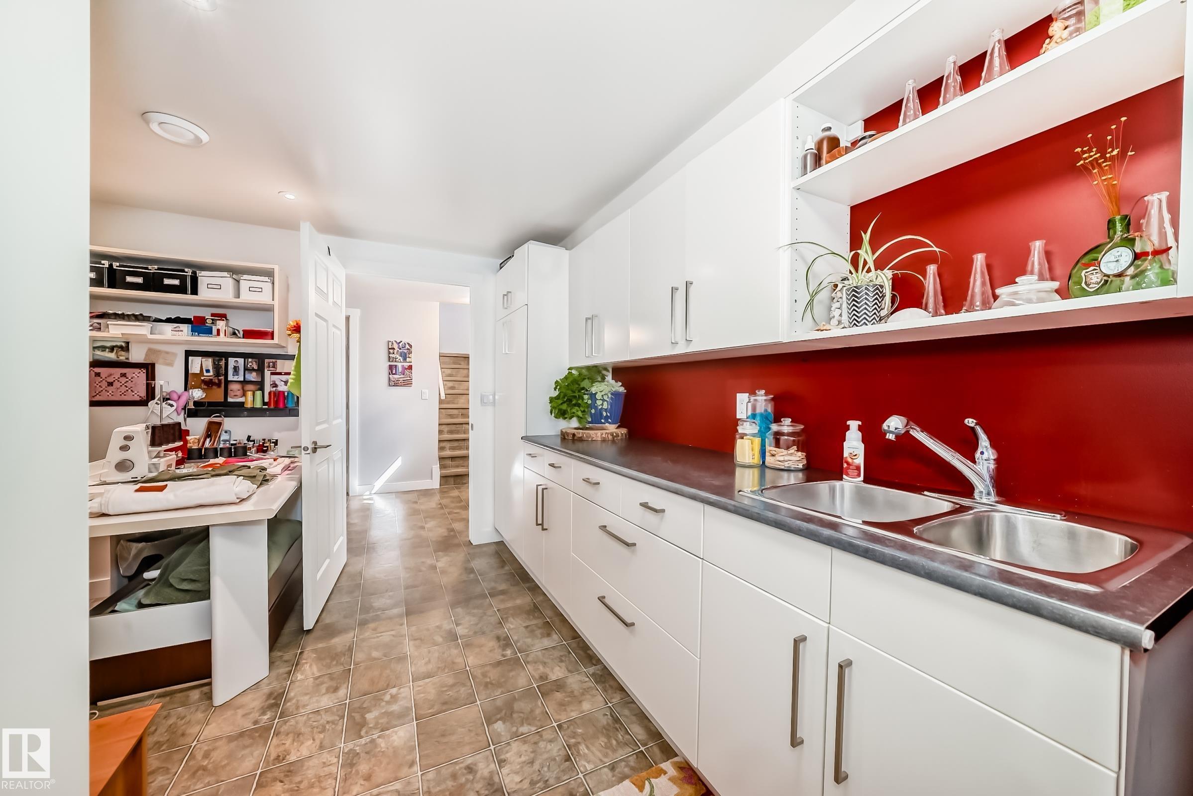 Photo 45 at 10811 43 Avenue NW, Rideau Park, Edmonton