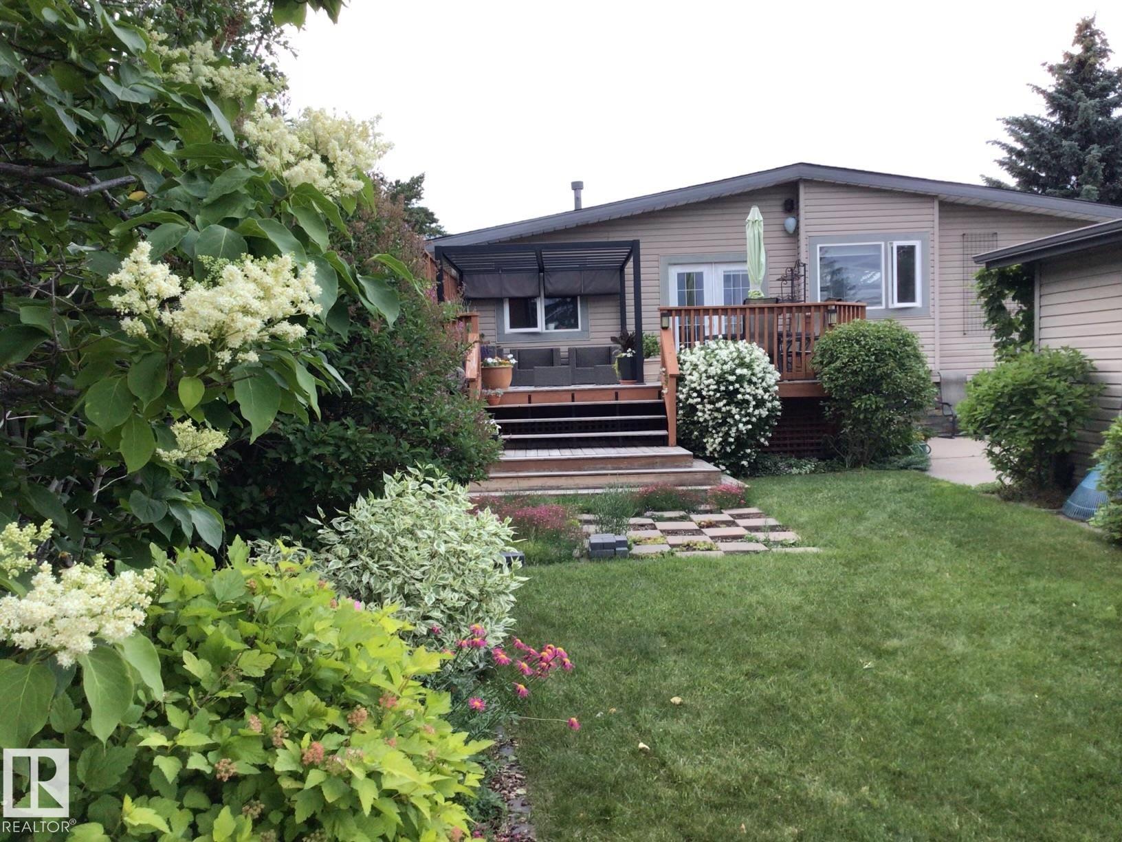 Photo 52 at 10811 43 Avenue NW, Rideau Park, Edmonton