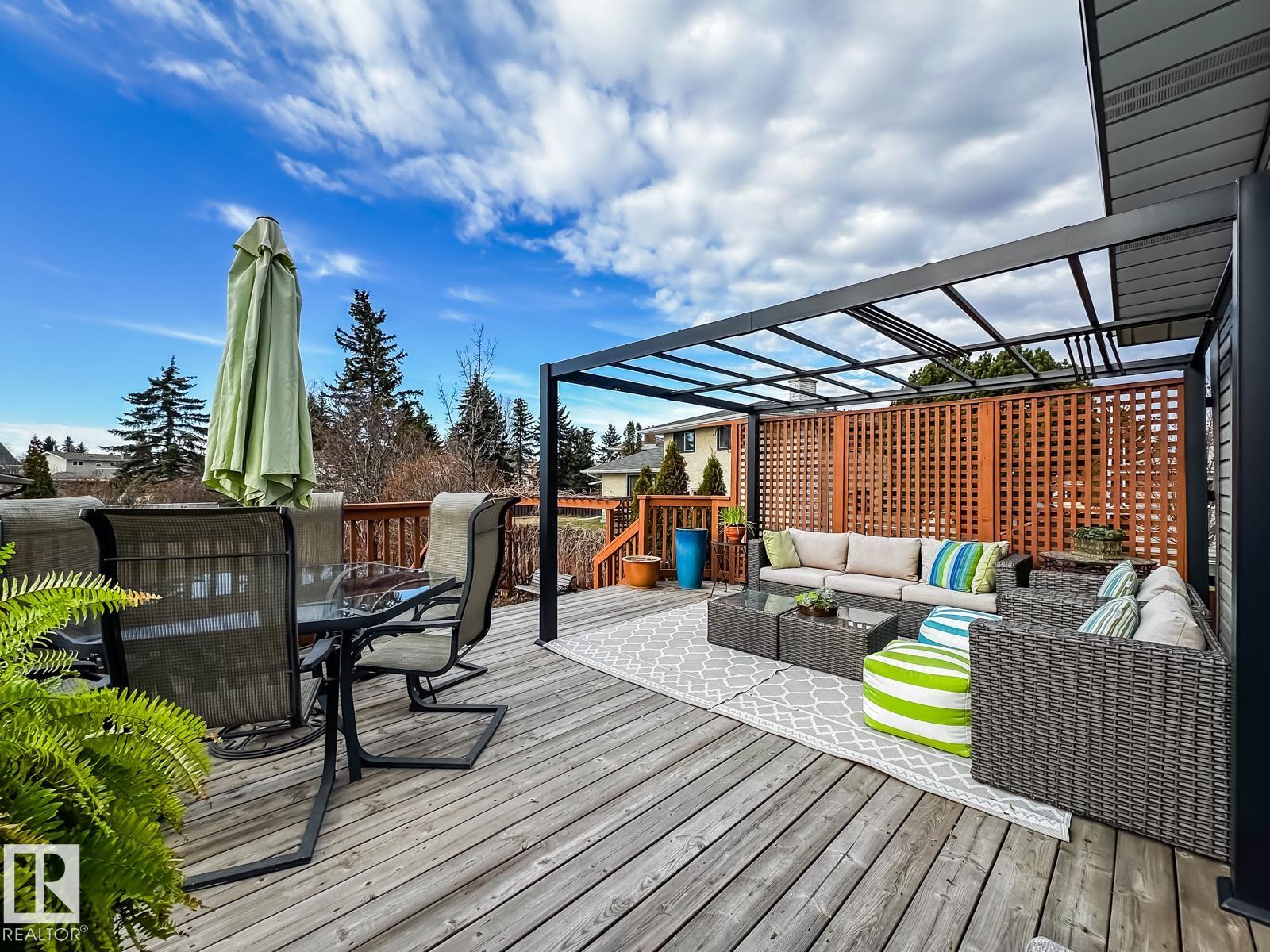 Photo 59 at 10811 43 Avenue NW, Rideau Park, Edmonton