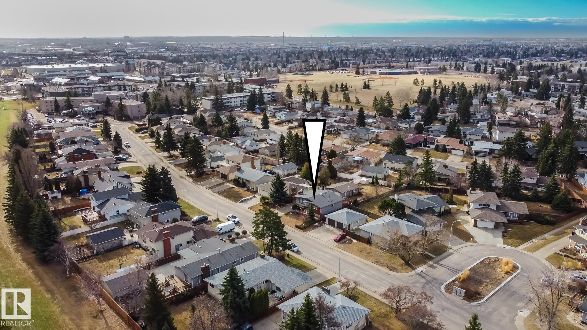 Photo 71 at 10811 43 Avenue NW, Rideau Park, Edmonton