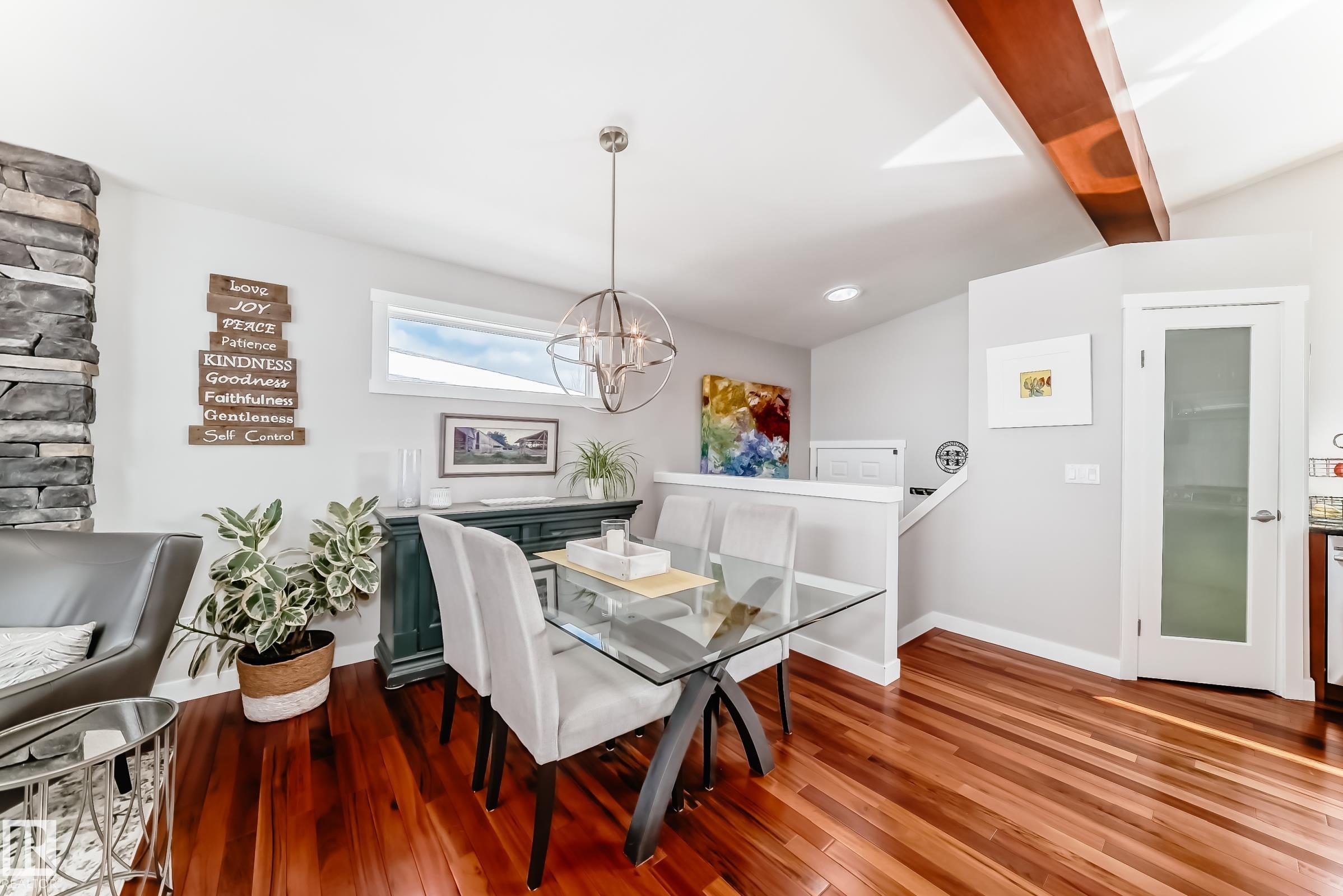 Photo 10 at 10811 43 Avenue NW, Rideau Park, Edmonton