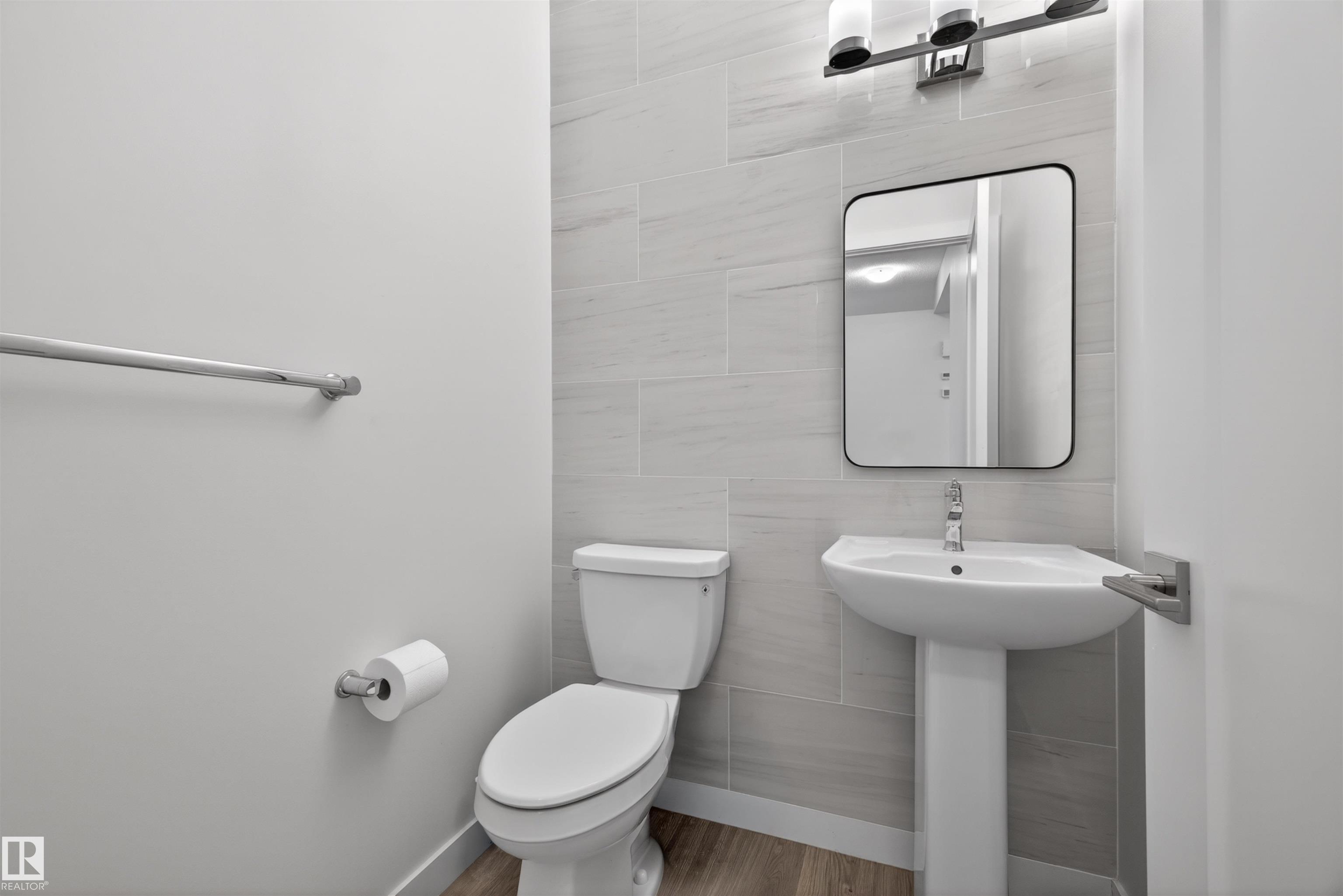 Photo 13 at 3471 Cameron Heights Cove NW, Cameron Heights, Edmonton