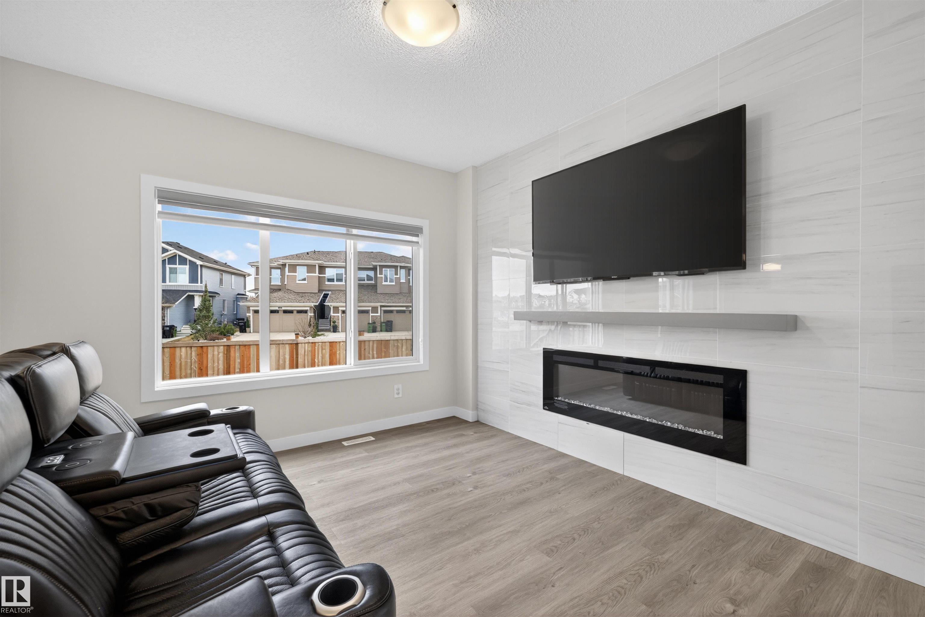 Photo 14 at 3471 Cameron Heights Cove NW, Cameron Heights, Edmonton