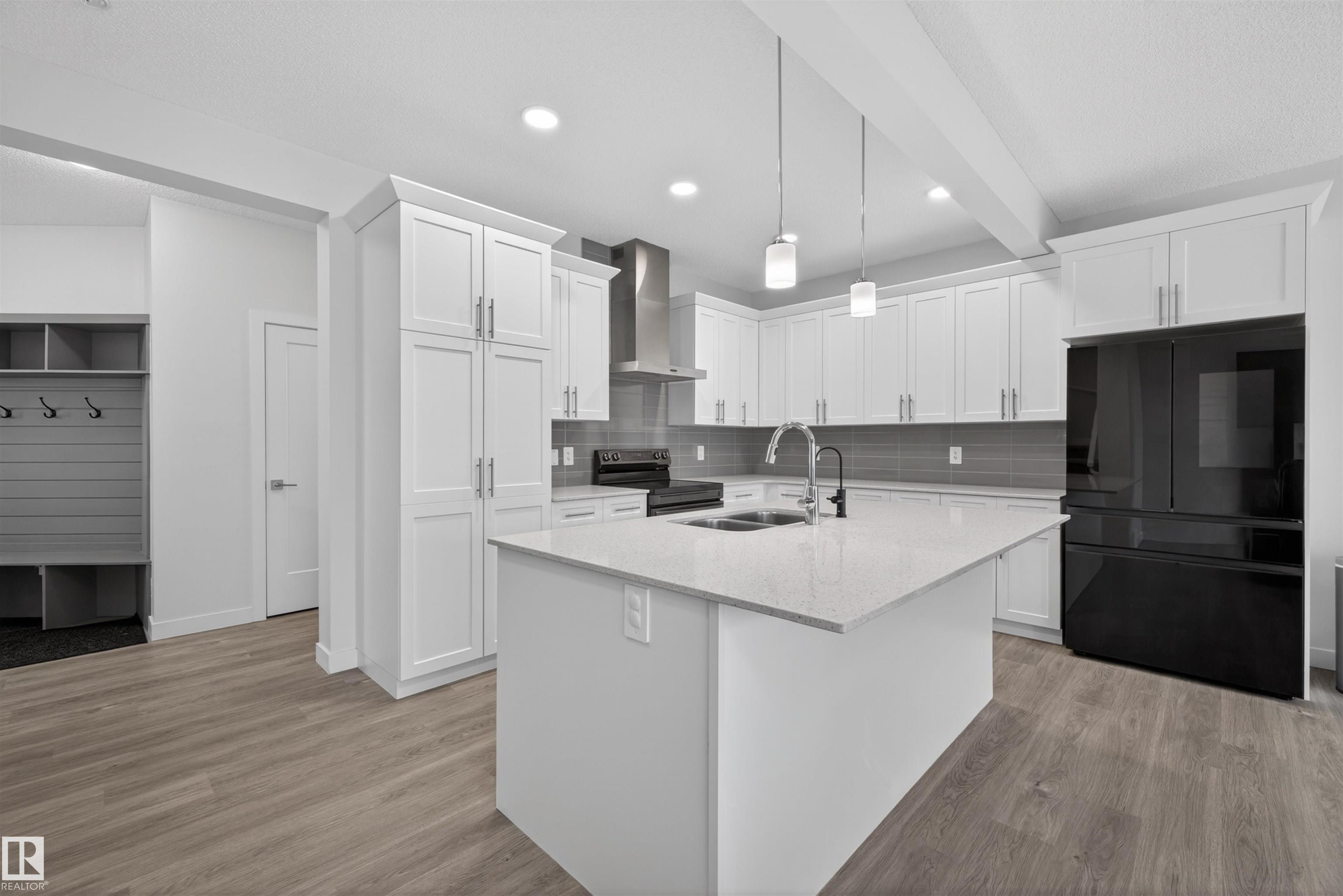 Photo 9 at 3471 Cameron Heights Cove NW, Cameron Heights, Edmonton