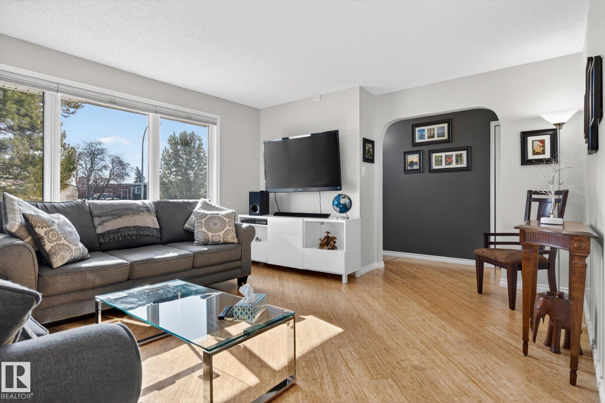 Picture for 13832 88 ST NW