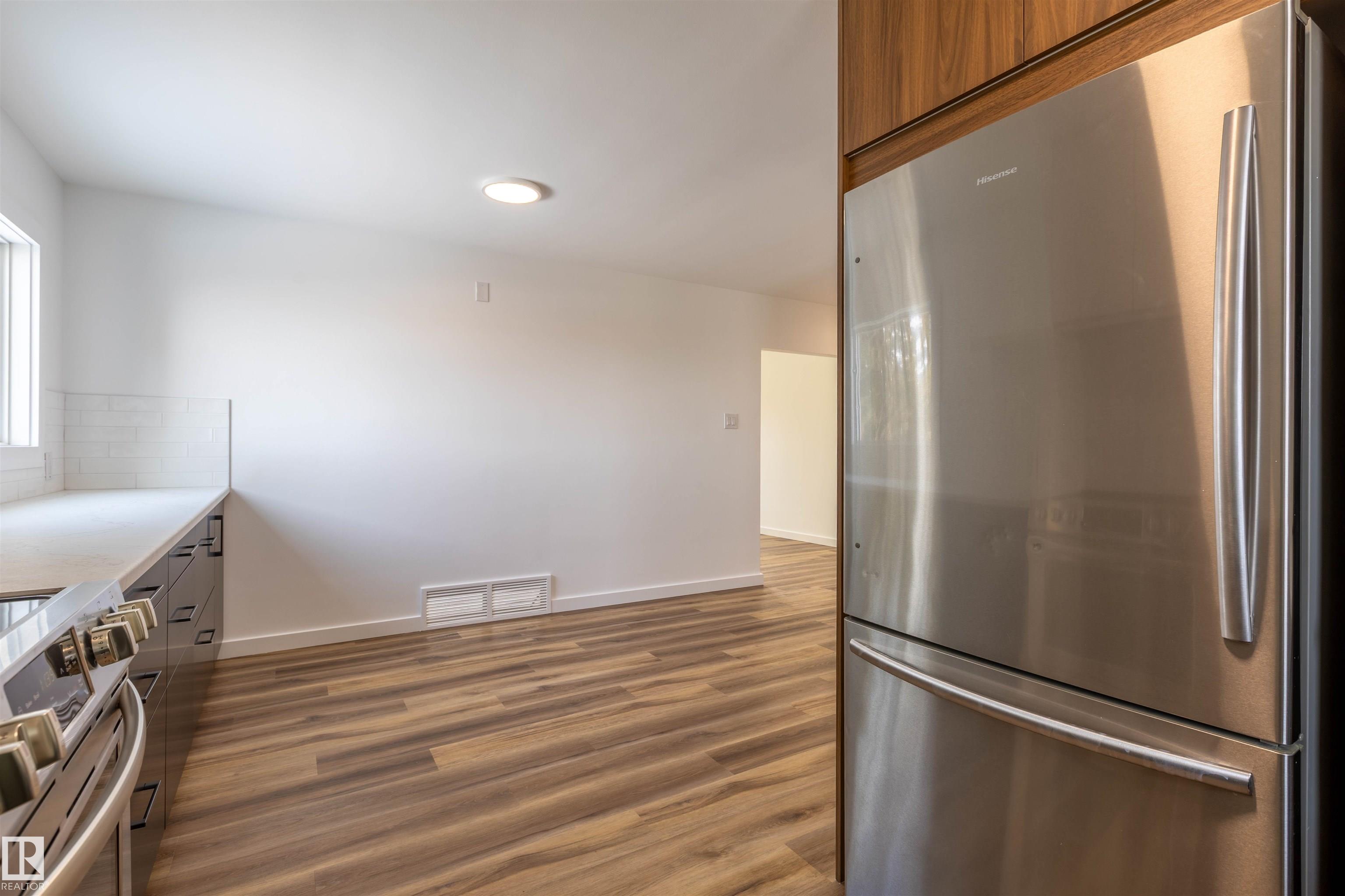 Photo 12 at 57308 Range Road 251, None, Rural Sturgeon County