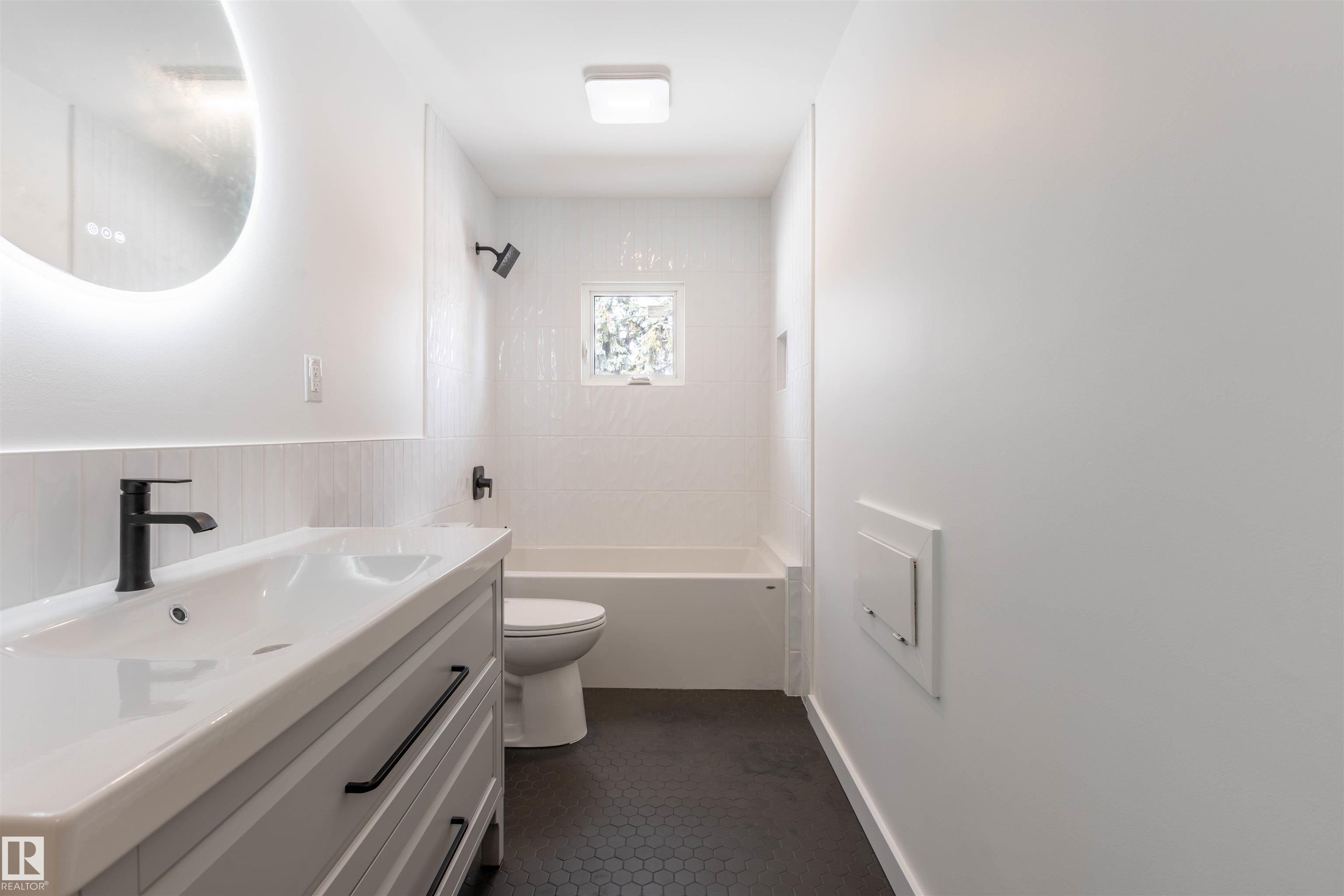 Photo 15 at 57308 Range Road 251, None, Rural Sturgeon County