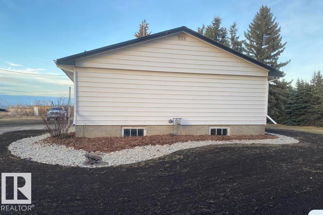 Photo 32 at 57308 Range Road 251, None, Rural Sturgeon County