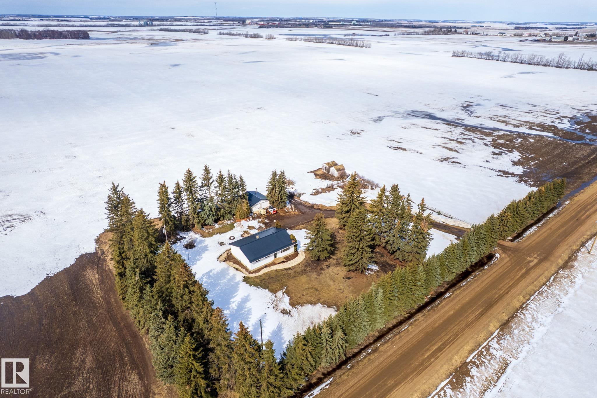 Photo 36 at 57308 Range Road 251, None, Rural Sturgeon County