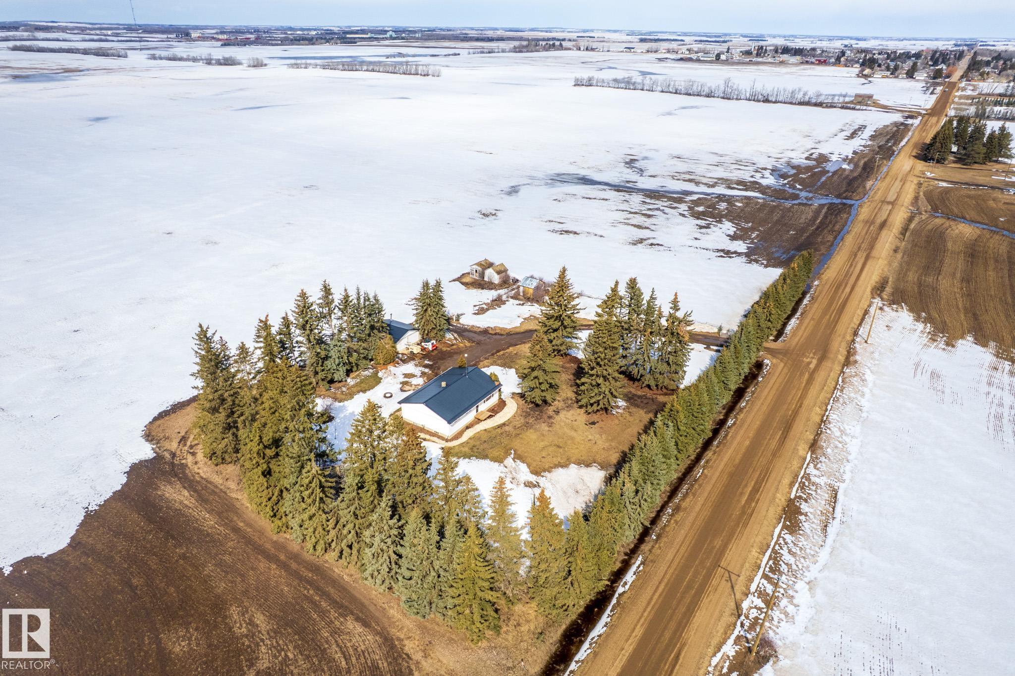 Photo 37 at 57308 Range Road 251, None, Rural Sturgeon County