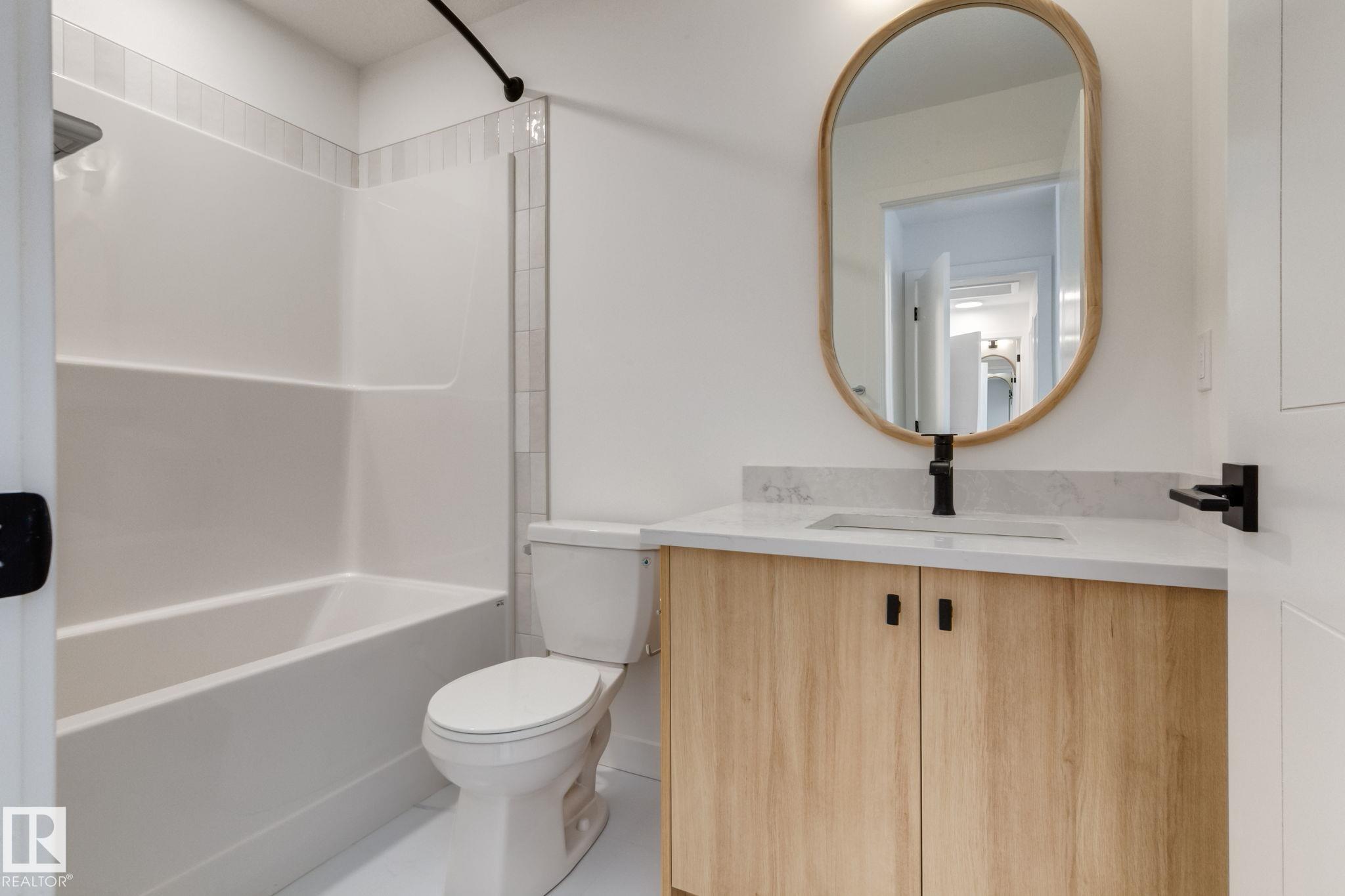 Photo 11 at 23 - 16231 19 Avenue SW, Glenridding Ravine, Edmonton