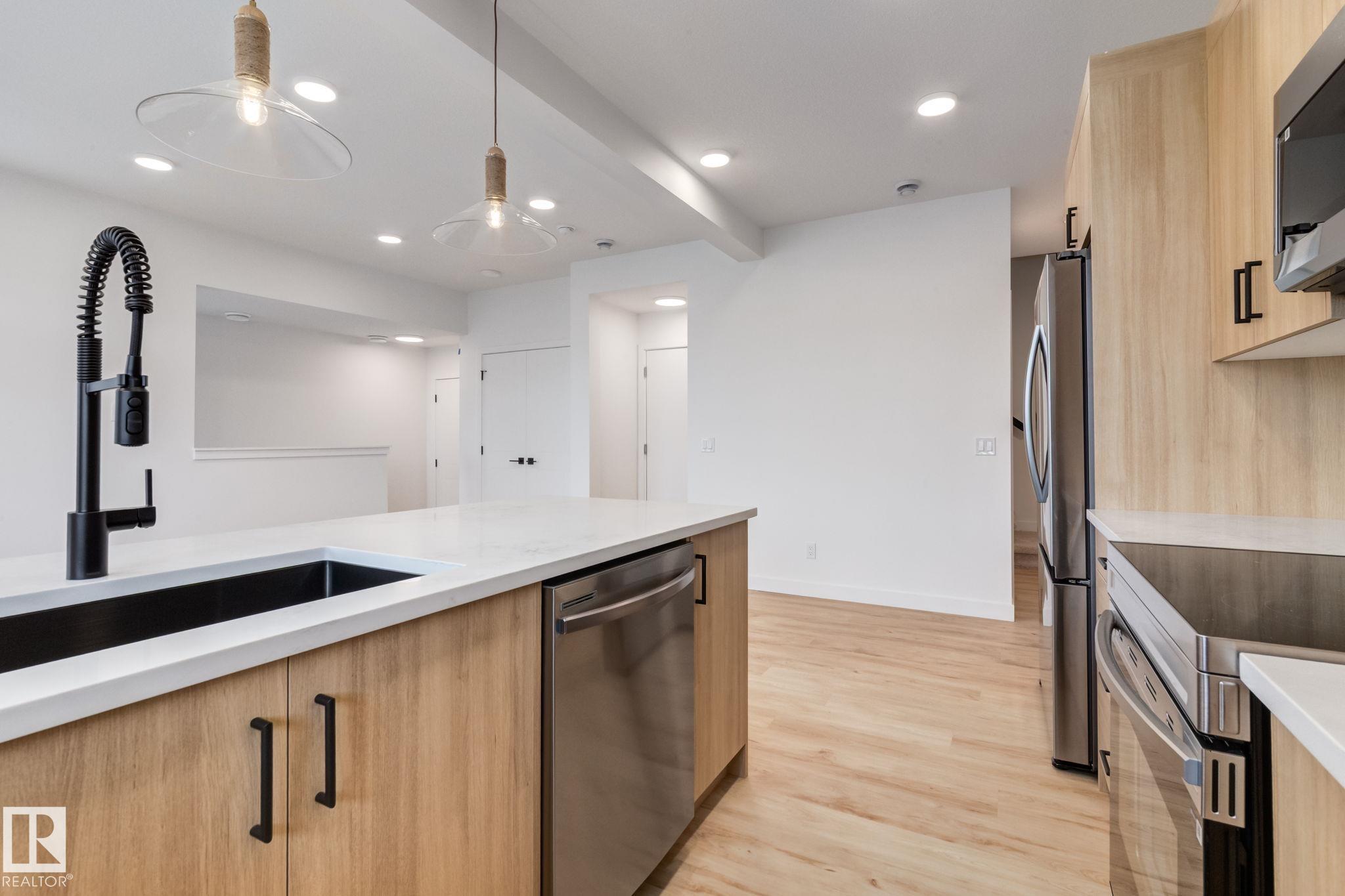 Photo 20 at 23 - 16231 19 Avenue SW, Glenridding Ravine, Edmonton