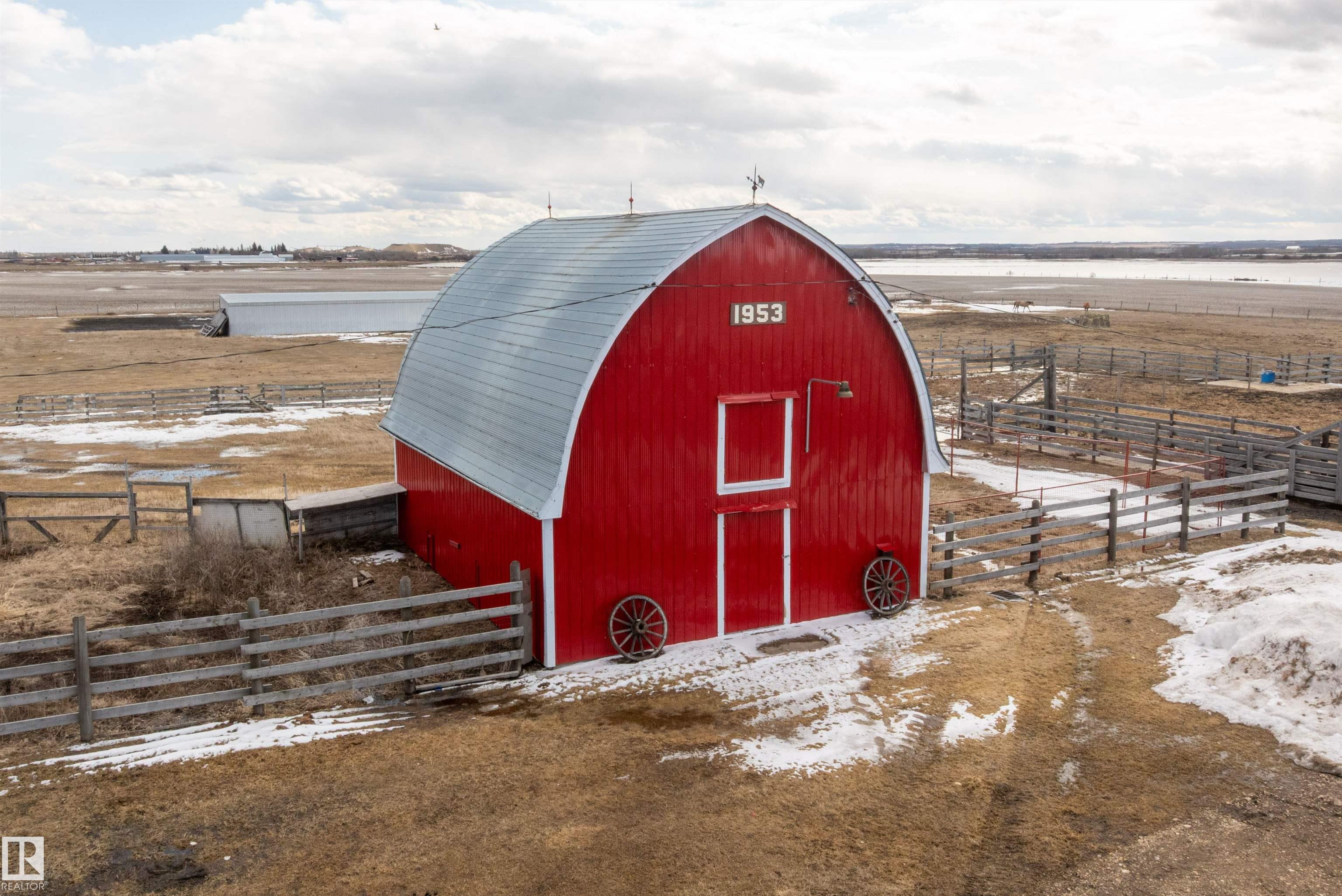 Photo 61 at 26409 Hwy 37, None, Rural Sturgeon County