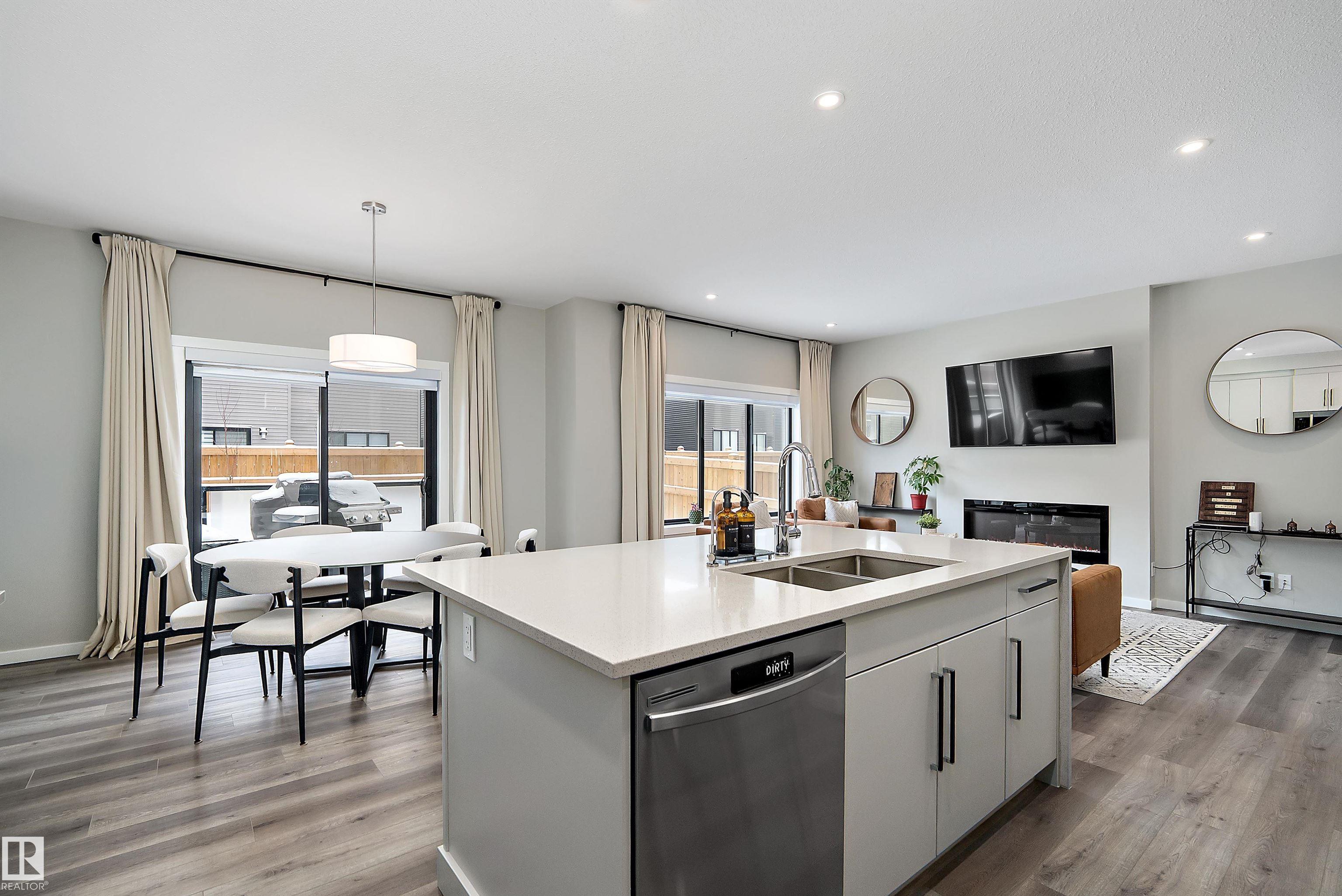 Photo 13 at 46 Chelles Wynd, Chérot, St. Albert