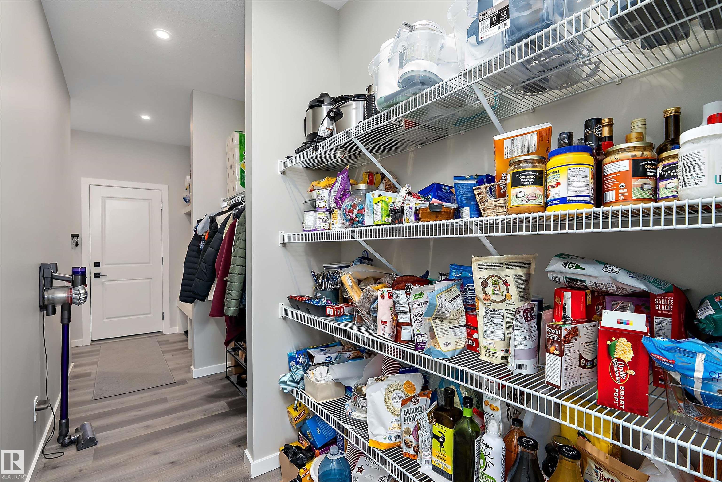 Photo 24 at 46 Chelles Wynd, Chérot, St. Albert