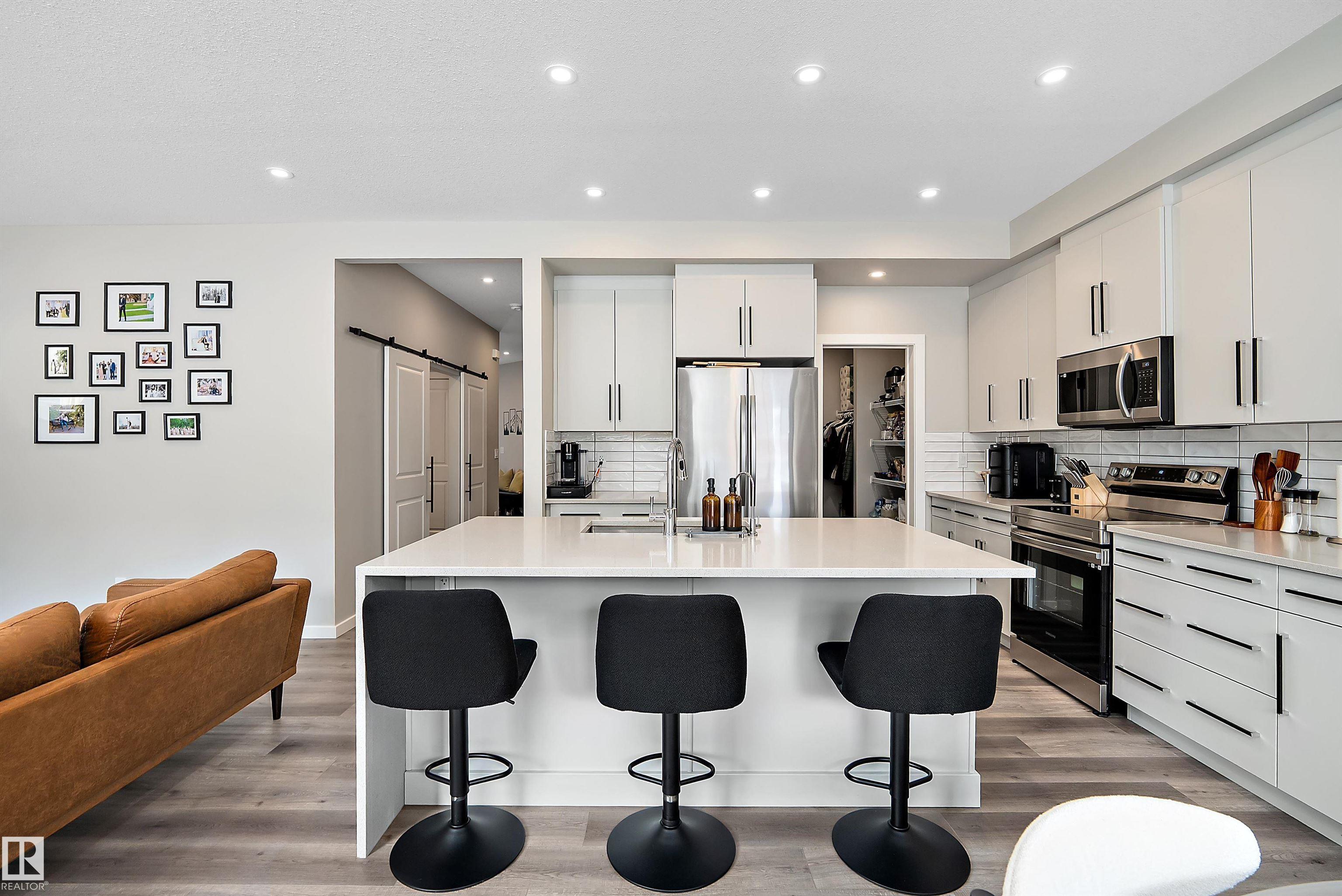 Photo 10 at 46 Chelles Wynd, Chérot, St. Albert