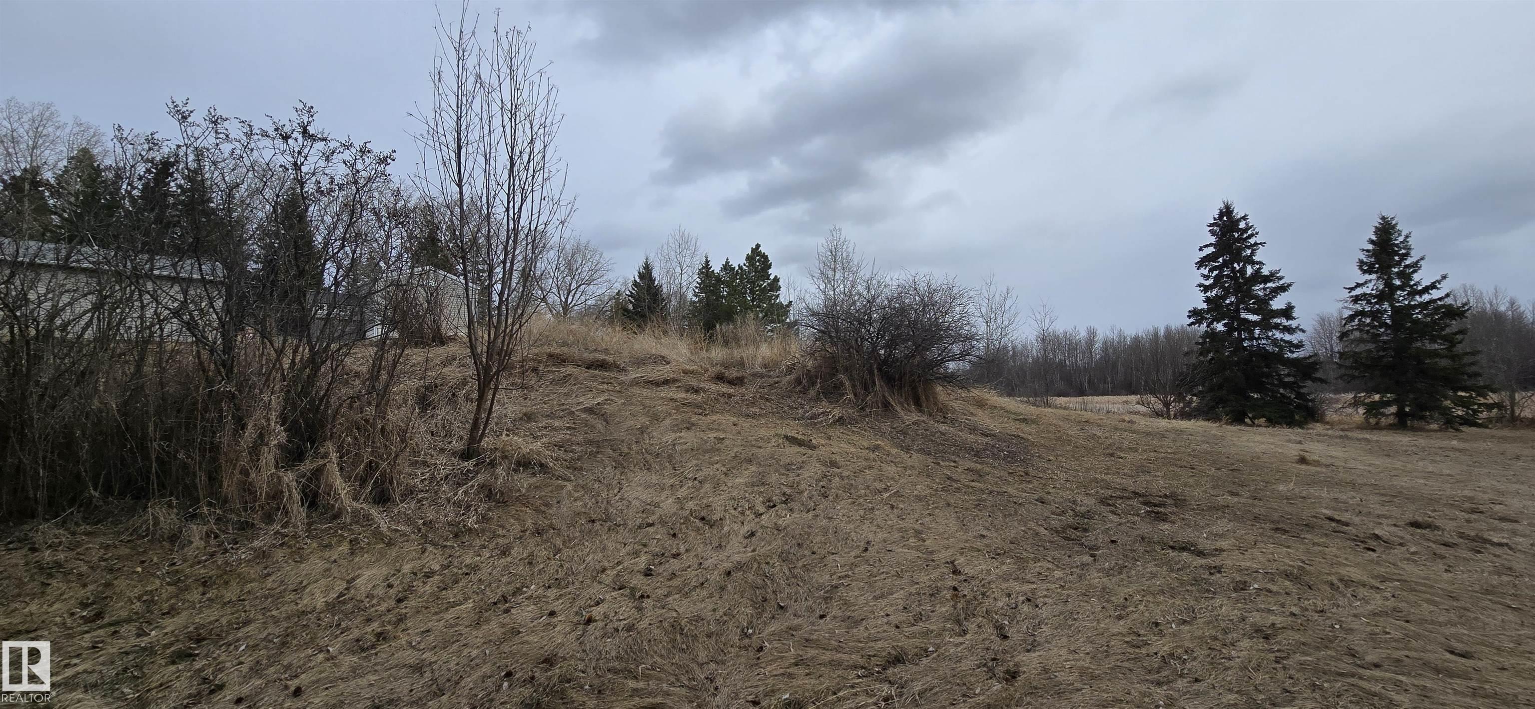 Photo 13 at 37 - 53025 Hghway 770, Bowen Lake Estates, Rural Parkland County