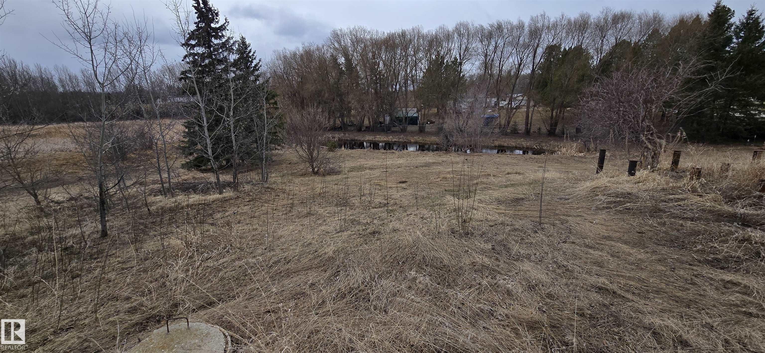 Photo 10 at 37 - 53025 Hghway 770, Bowen Lake Estates, Rural Parkland County