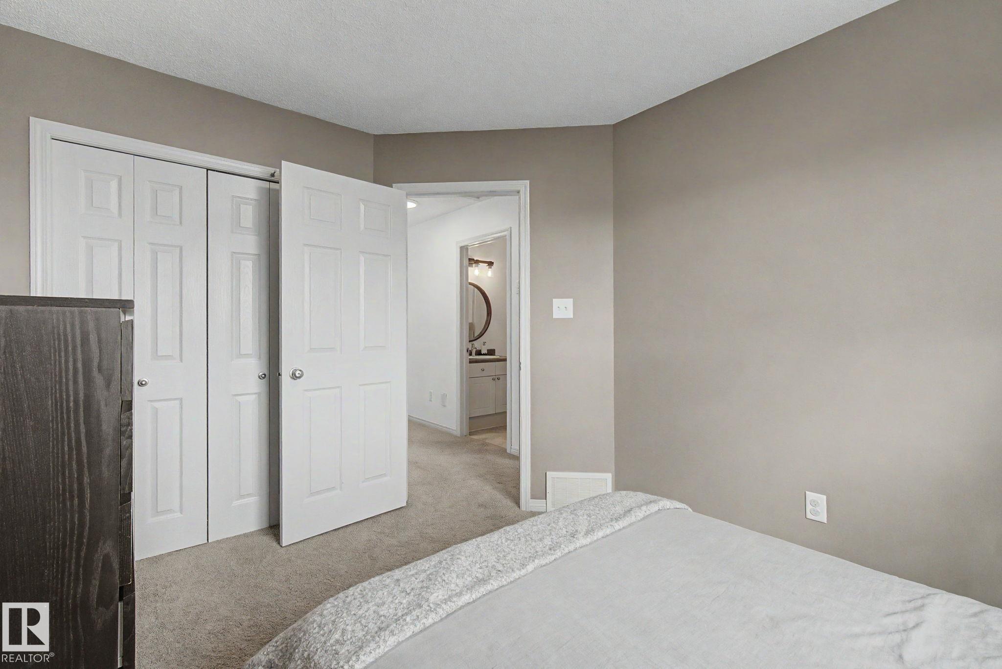 Photo 25 at 9111 213 Street NW, Suder Greens, Edmonton