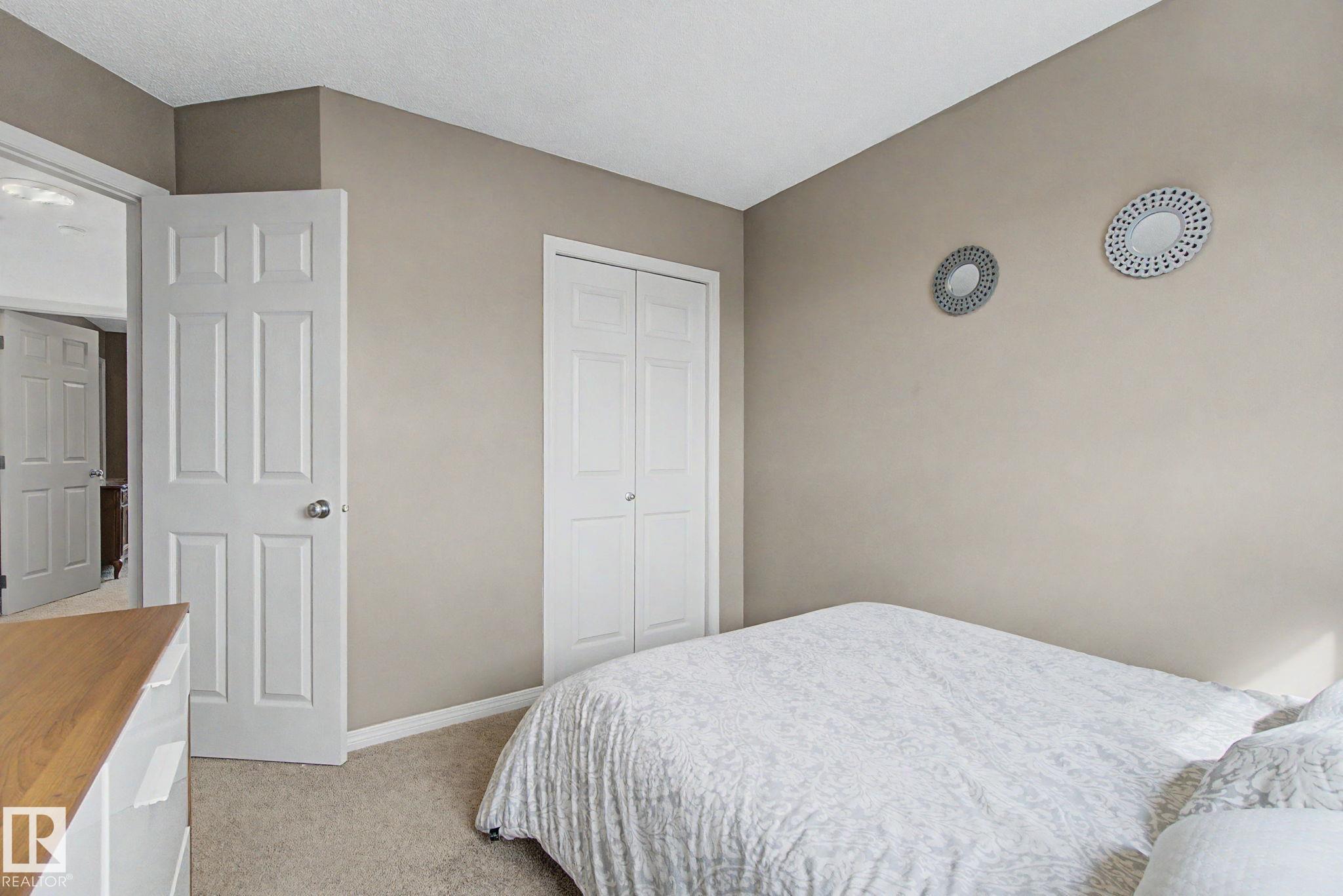 Photo 28 at 9111 213 Street NW, Suder Greens, Edmonton