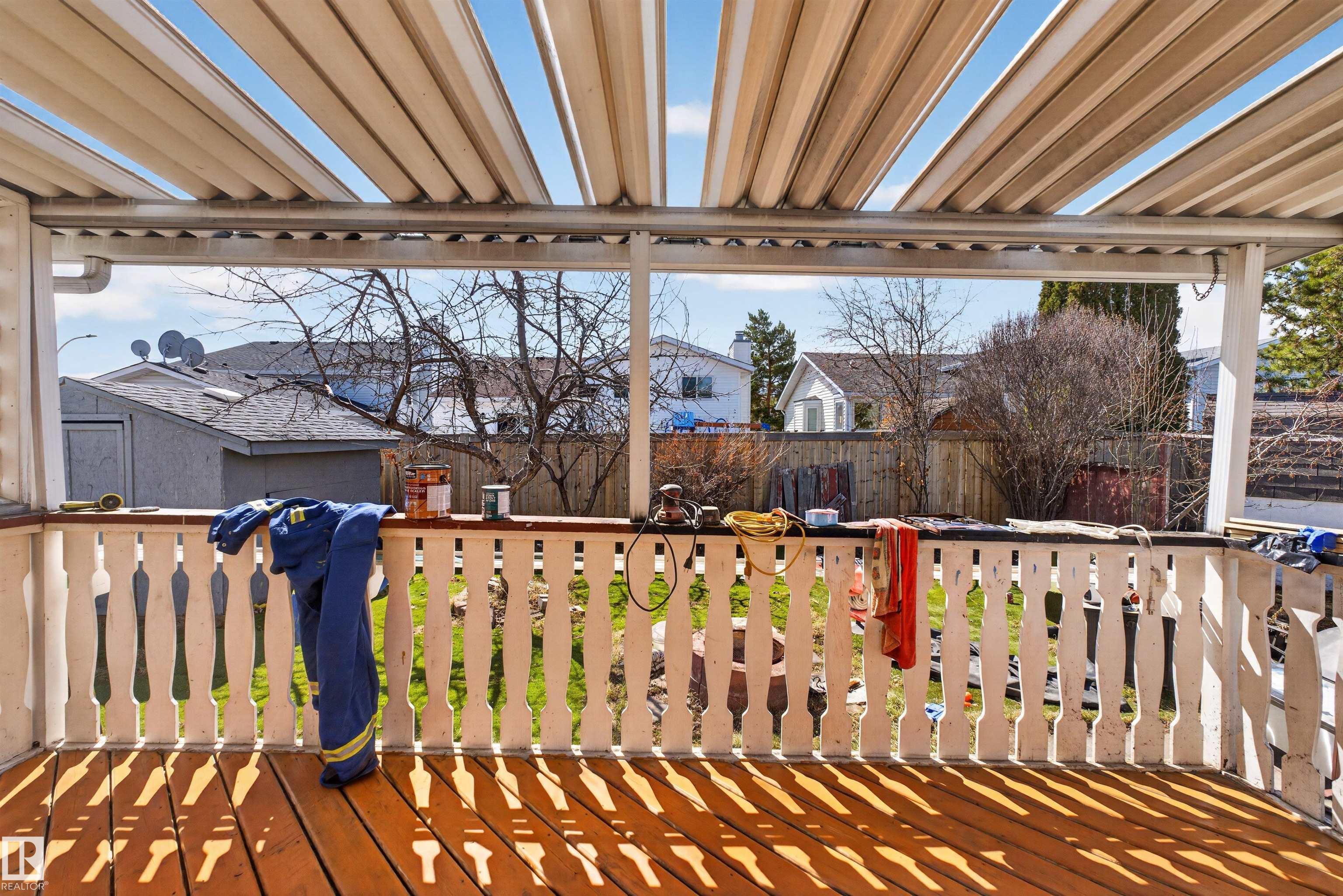 Photo 18 at 9007 169 Avenue NW, Klarvatten, Edmonton