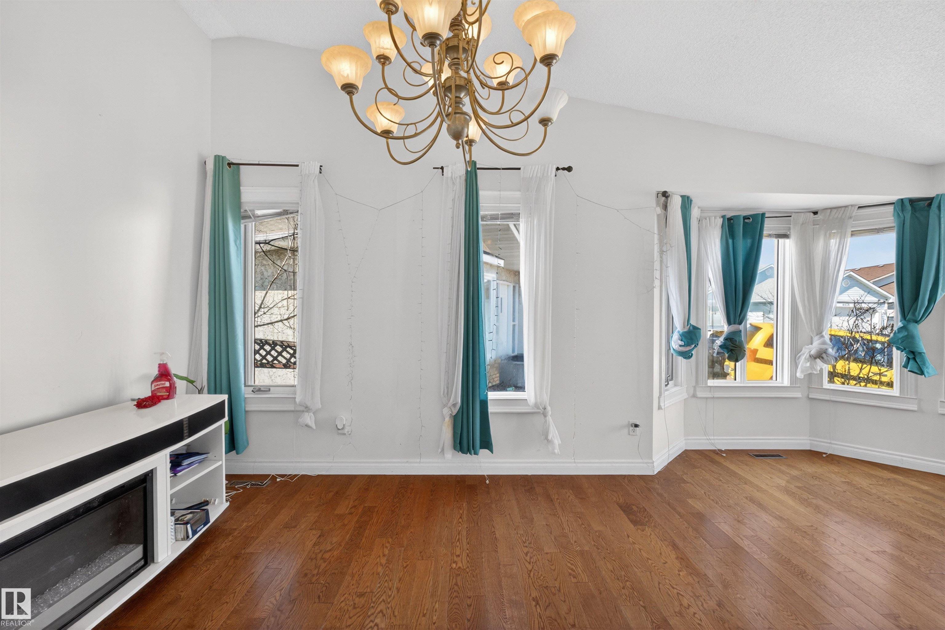 9007 169 Avenue NW, Klarvatten, Edmonton