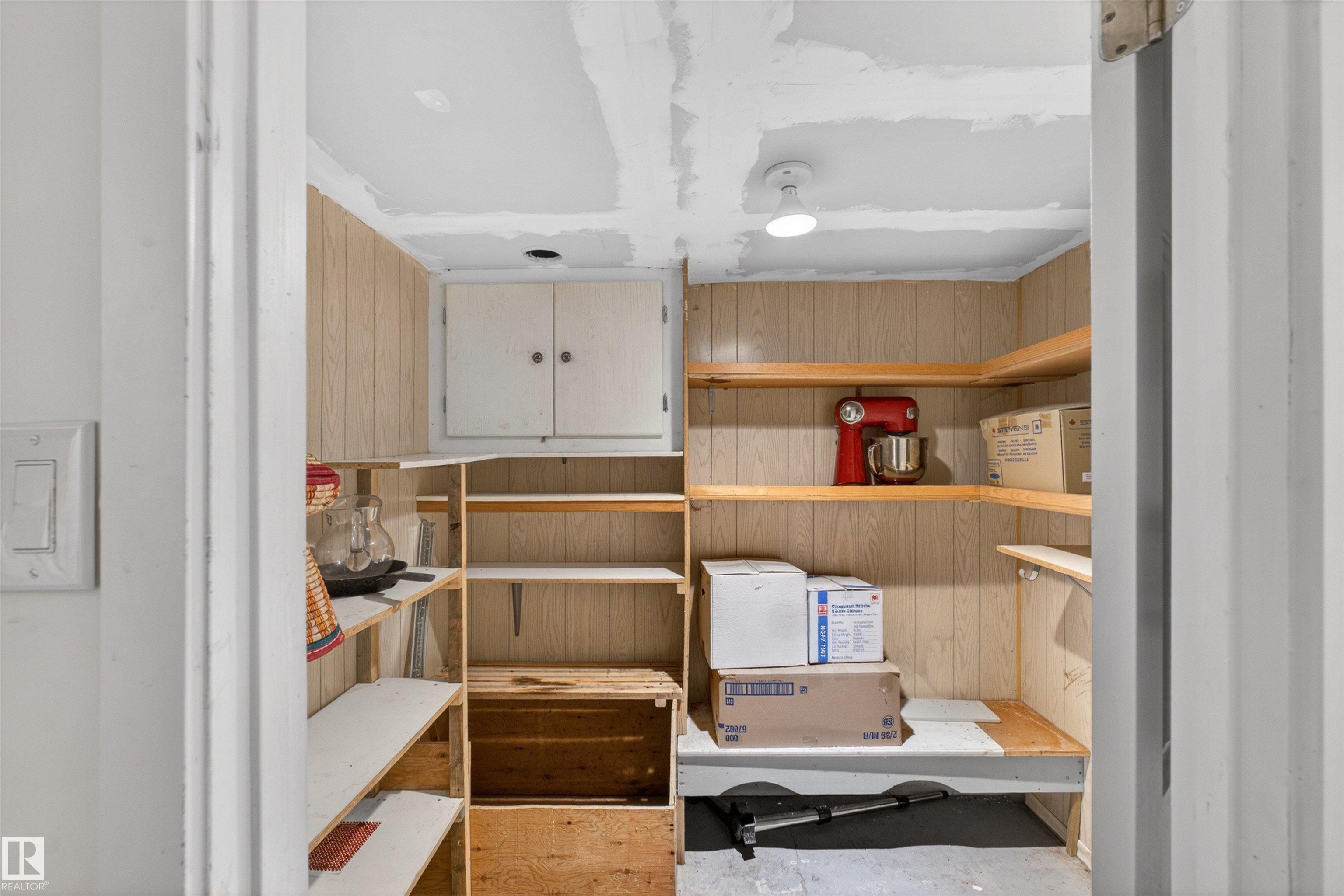 Photo 44 at 9007 169 Avenue NW, Klarvatten, Edmonton