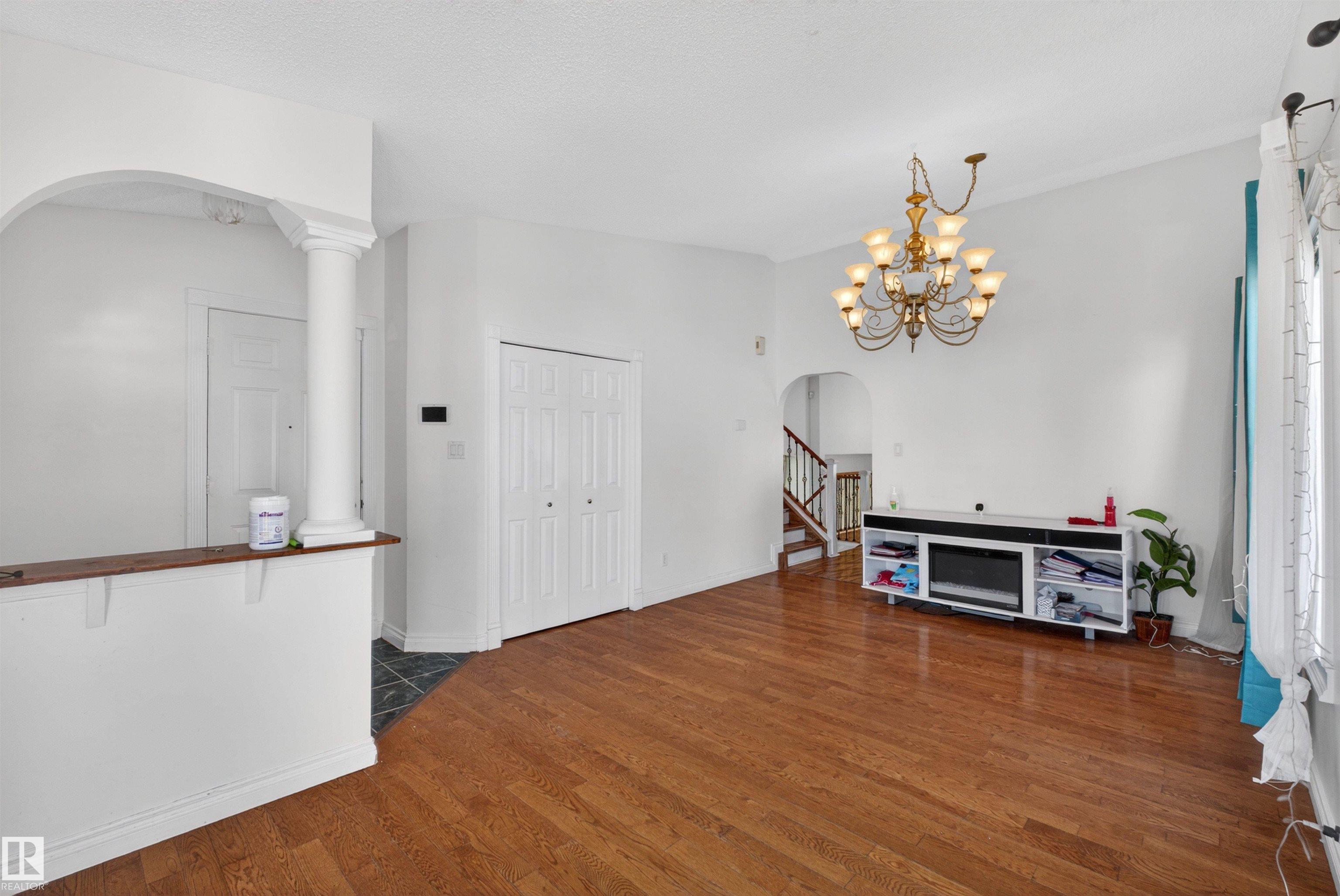 Photo 8 at 9007 169 Avenue NW, Klarvatten, Edmonton