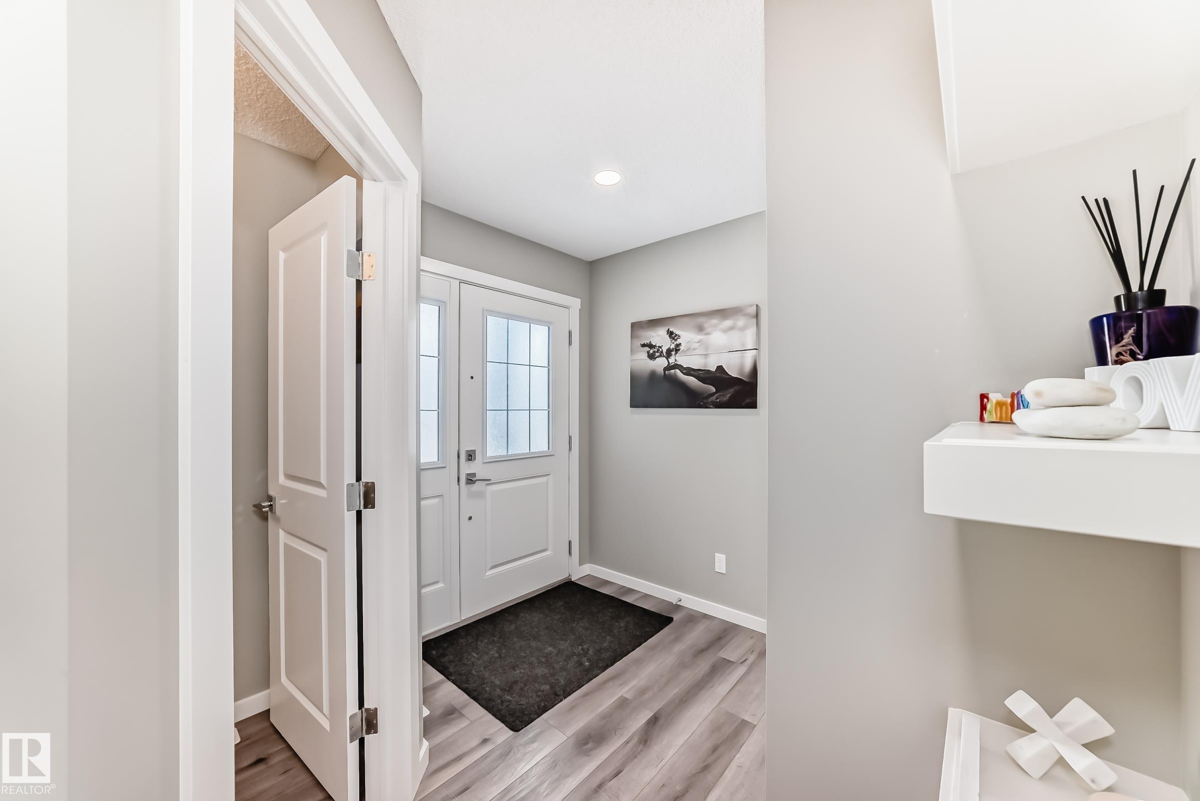 9 Rolston Court, Robinson, Leduc