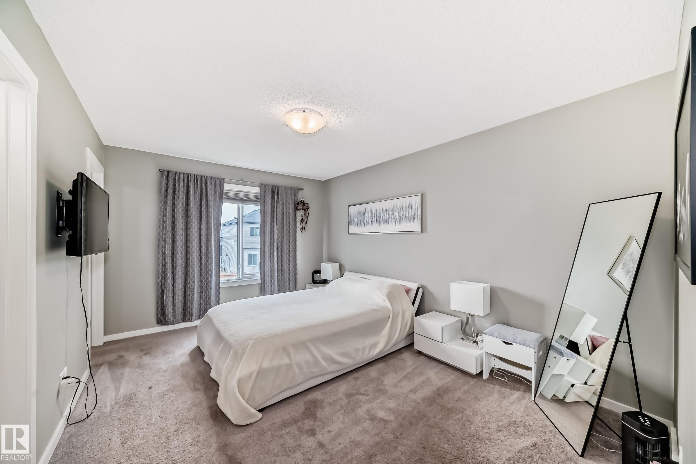 Photo 16 at 9 Rolston Court, Robinson, Leduc