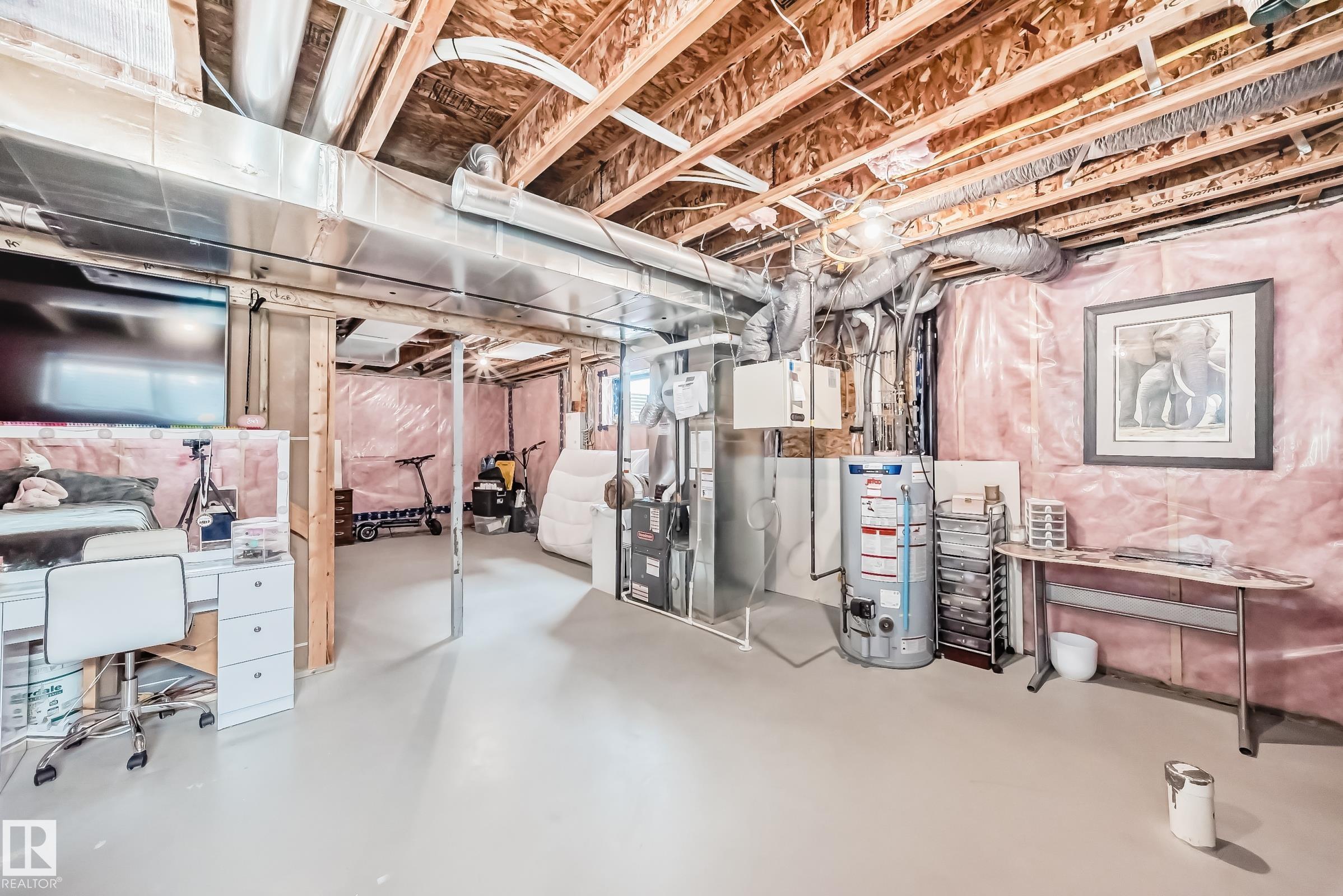 Photo 27 at 9 Rolston Court, Robinson, Leduc