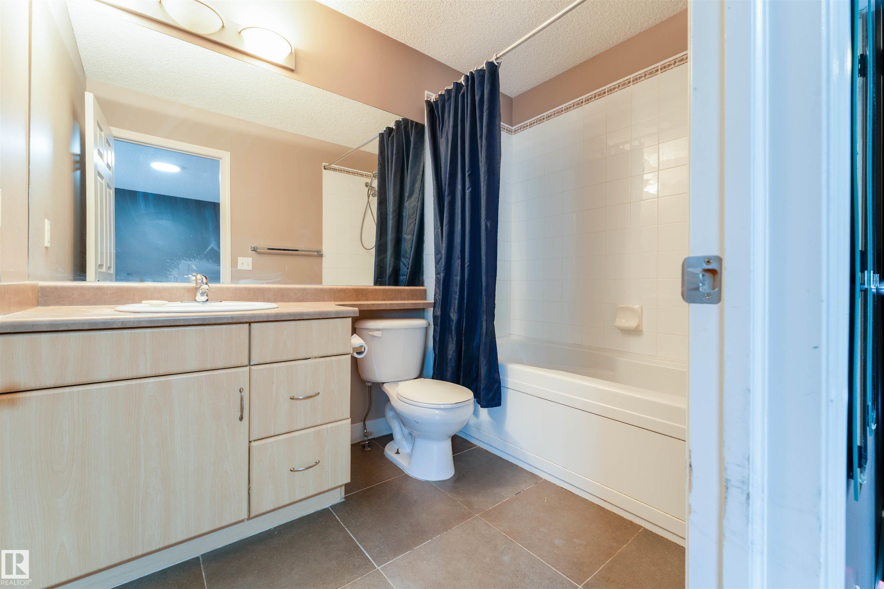 Photo 28 at 72 - 2021 Grantham Court NW, Glastonbury, Edmonton