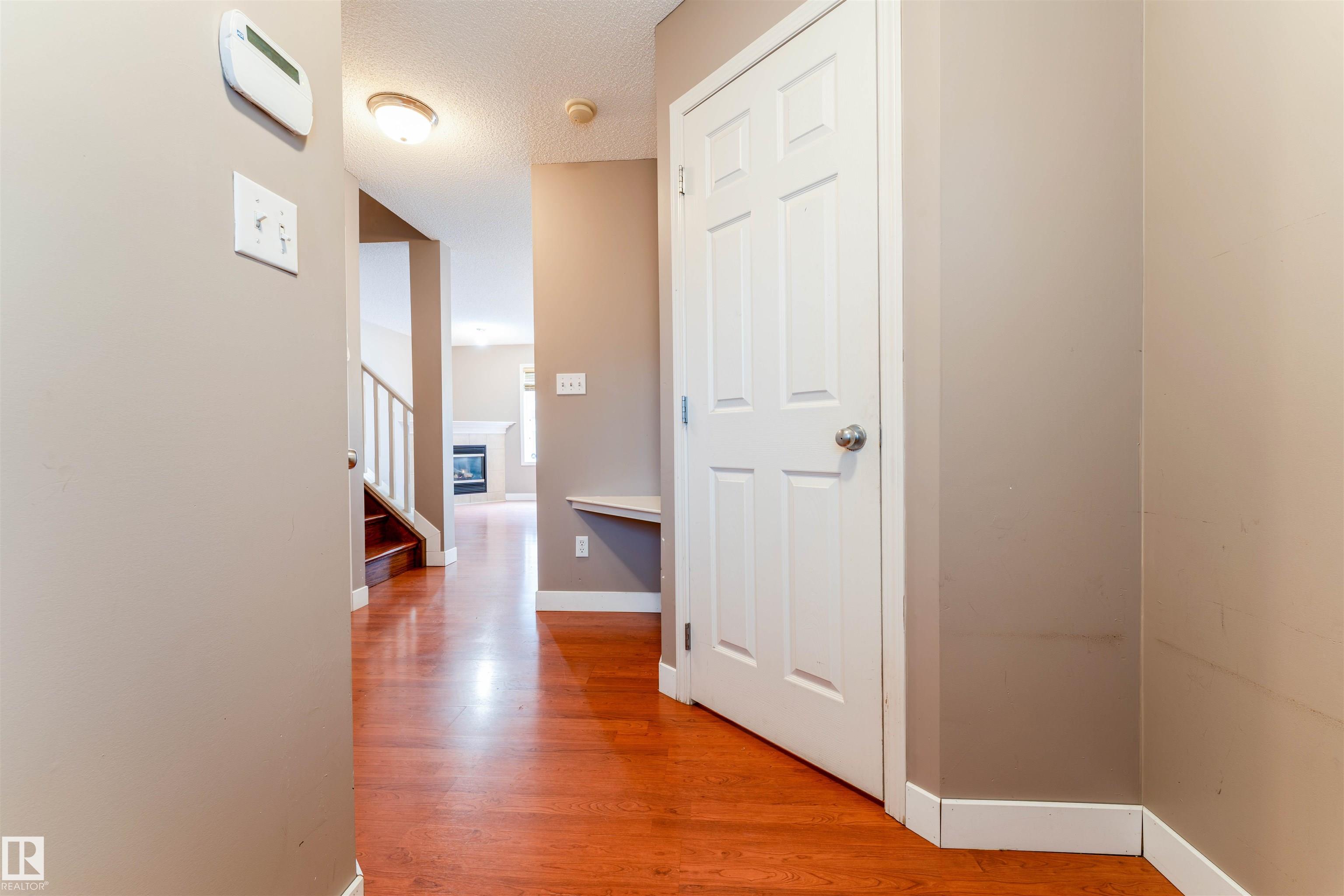 72 - 2021 Grantham Court NW, Glastonbury, Edmonton