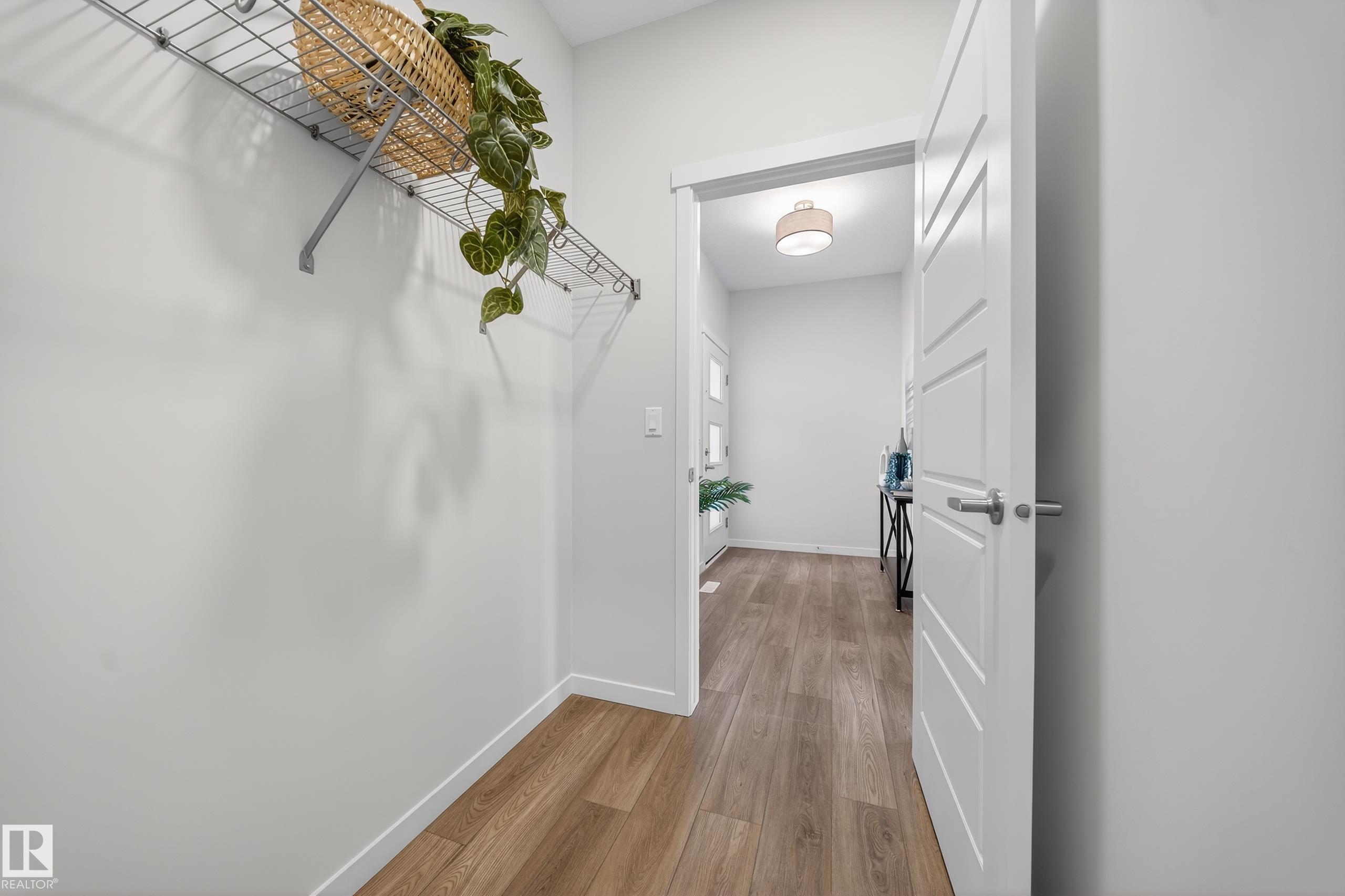 Photo 20 at 20723 24 Avenue NW, The Uplands, Edmonton