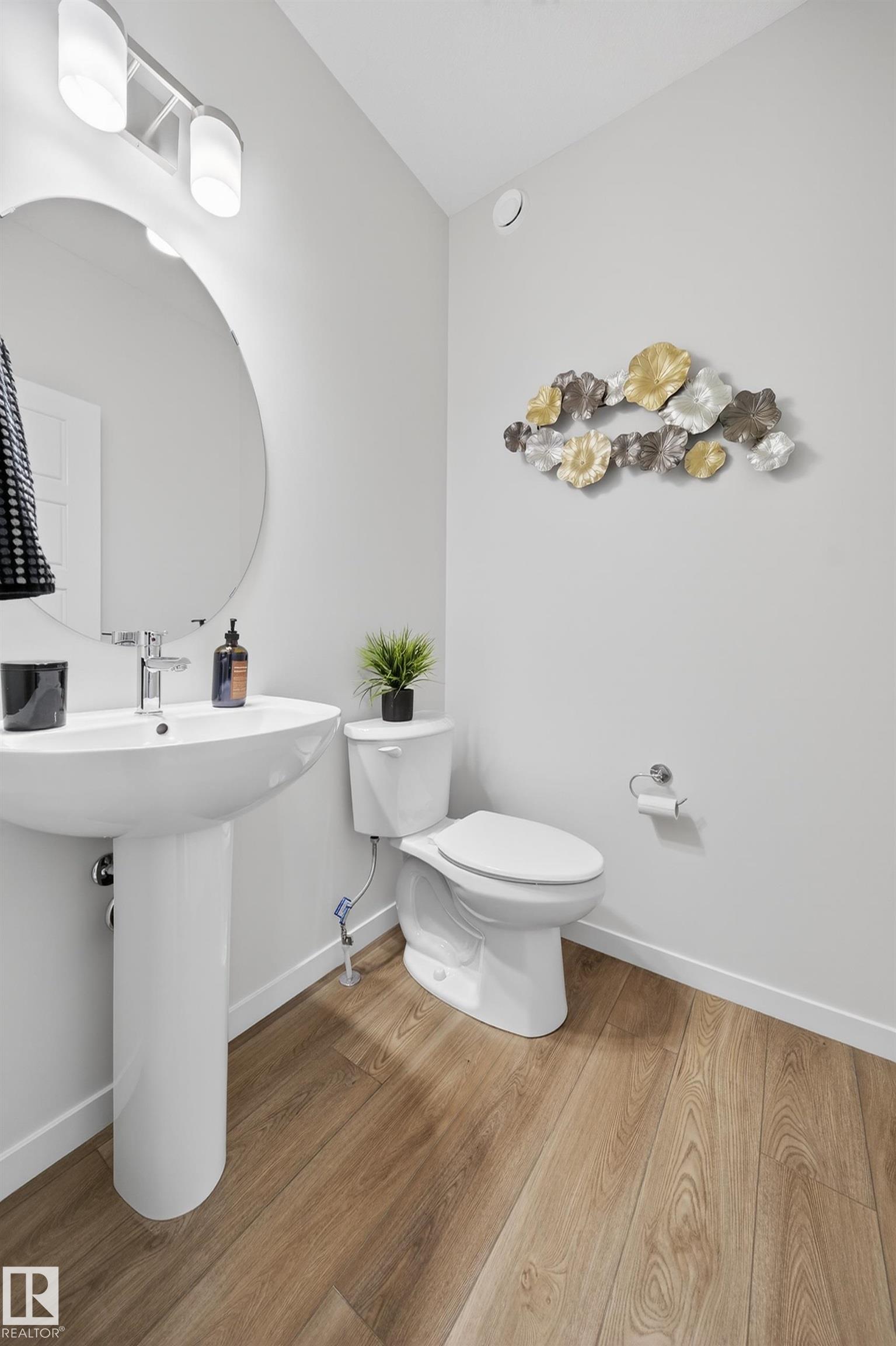 Photo 21 at 20723 24 Avenue NW, The Uplands, Edmonton