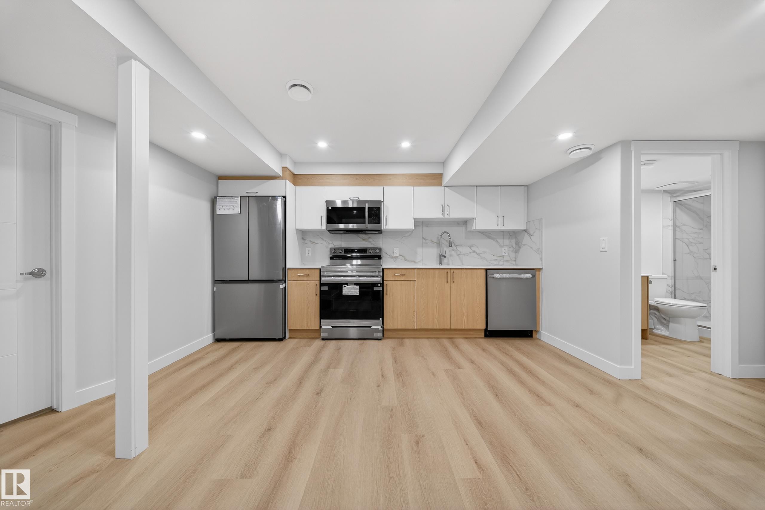 Photo 39 at 20723 24 Avenue NW, The Uplands, Edmonton