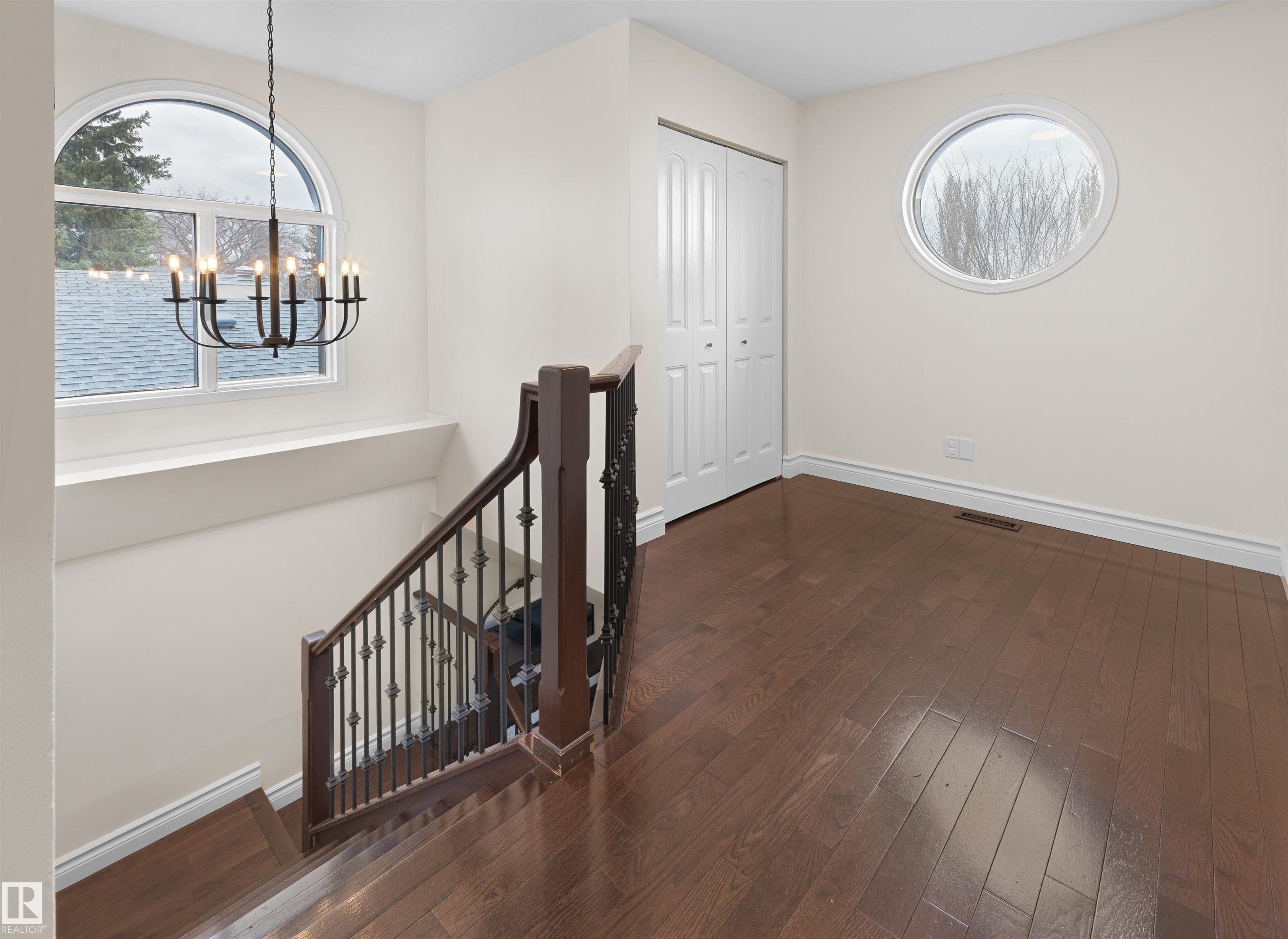 Photo 14 at 8960 77 Avenue NW, King Edward Park, Edmonton