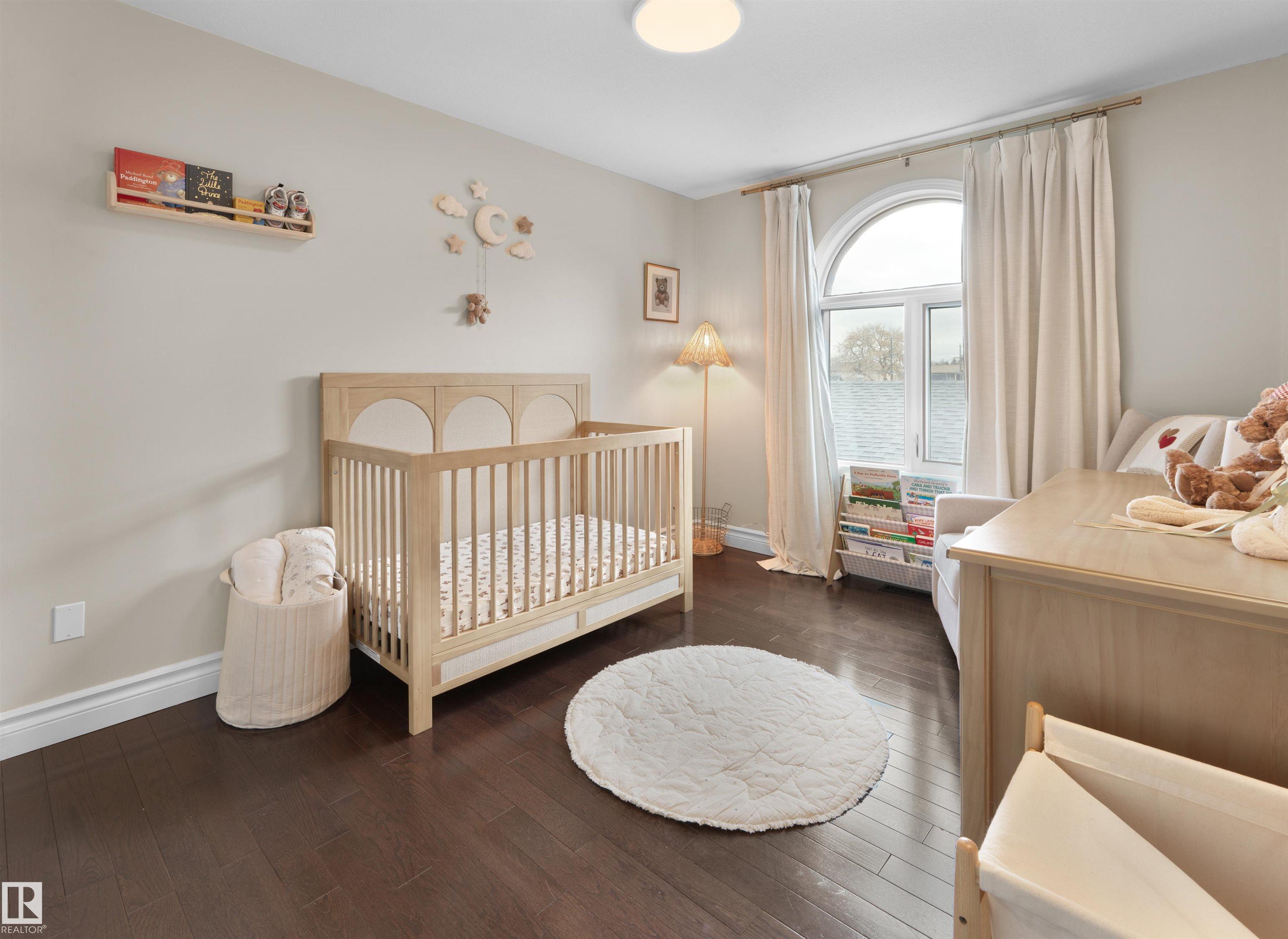 Photo 19 at 8960 77 Avenue NW, King Edward Park, Edmonton