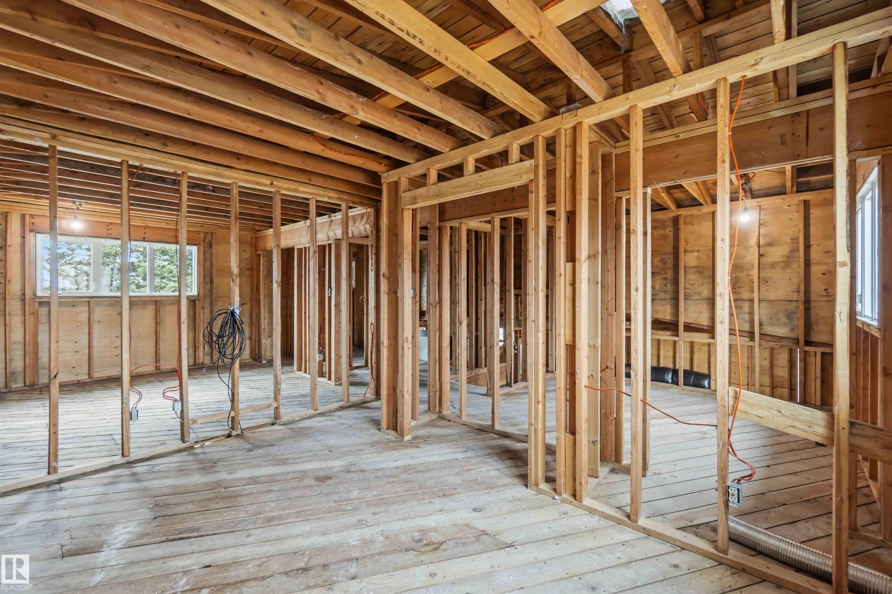 Photo 11 at 1034 Adamson Crescent, Westboro, Sherwood Park