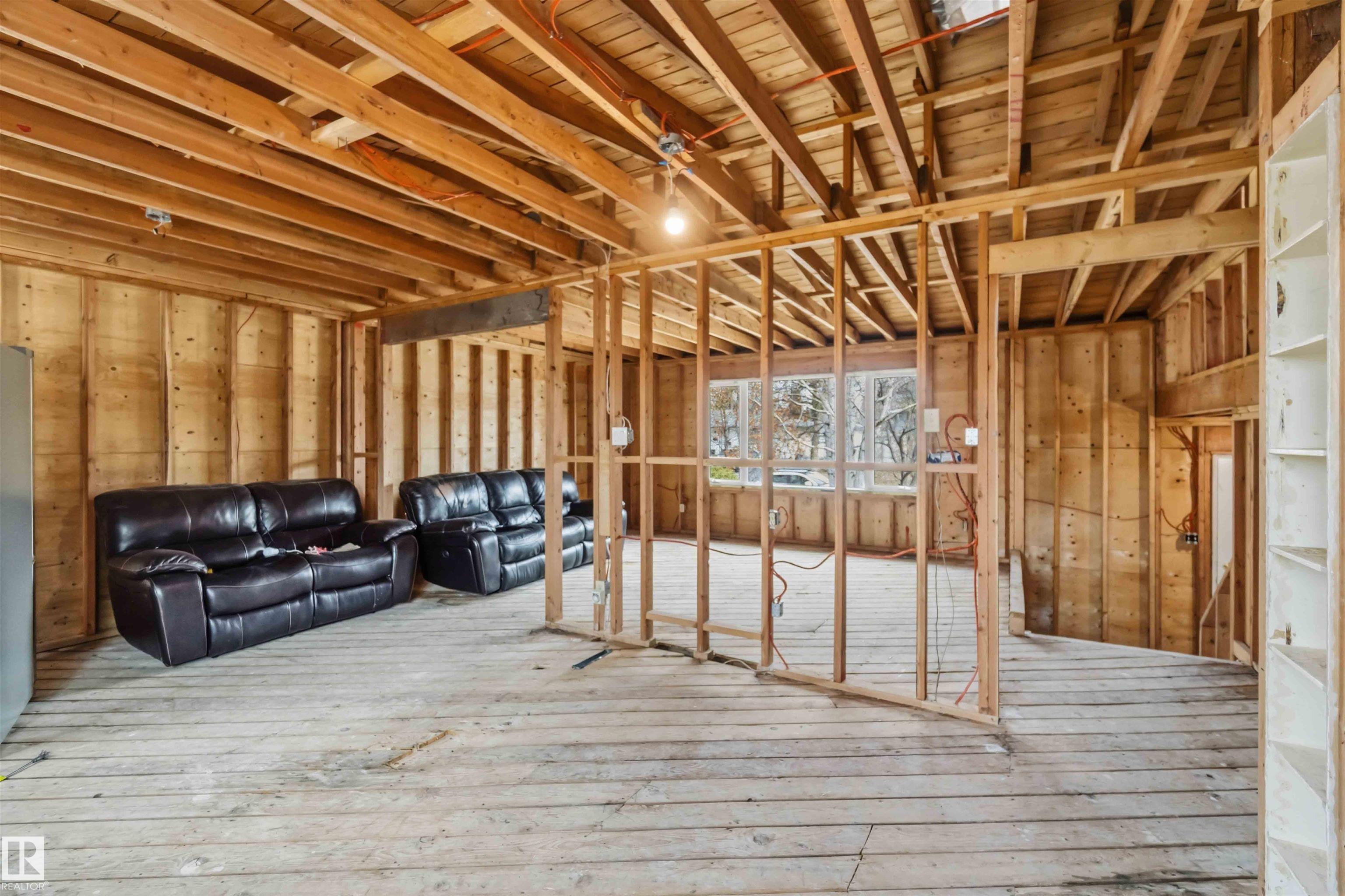 Photo 14 at 1034 Adamson Crescent, Westboro, Sherwood Park