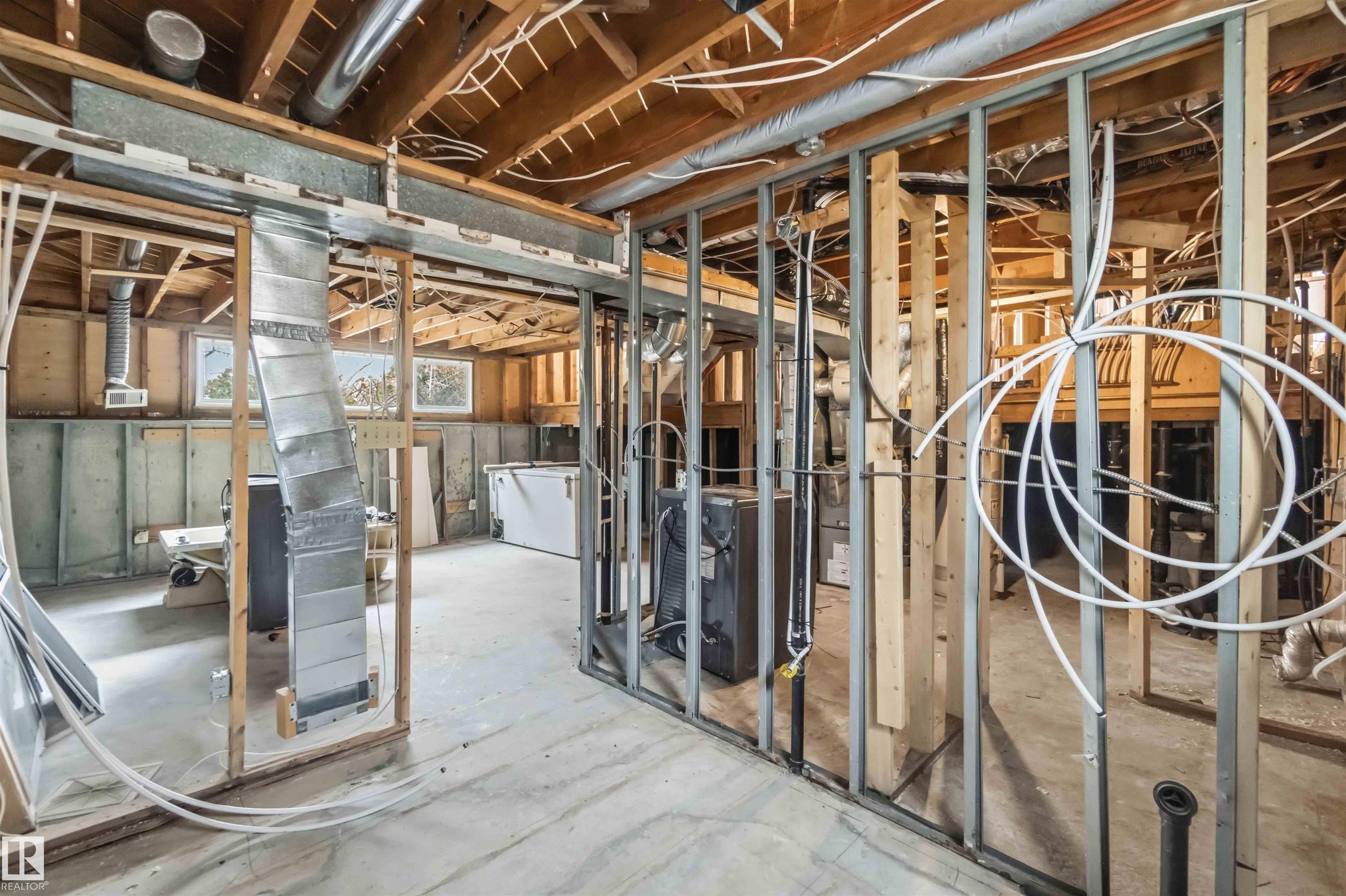 Photo 21 at 1034 Adamson Crescent, Westboro, Sherwood Park