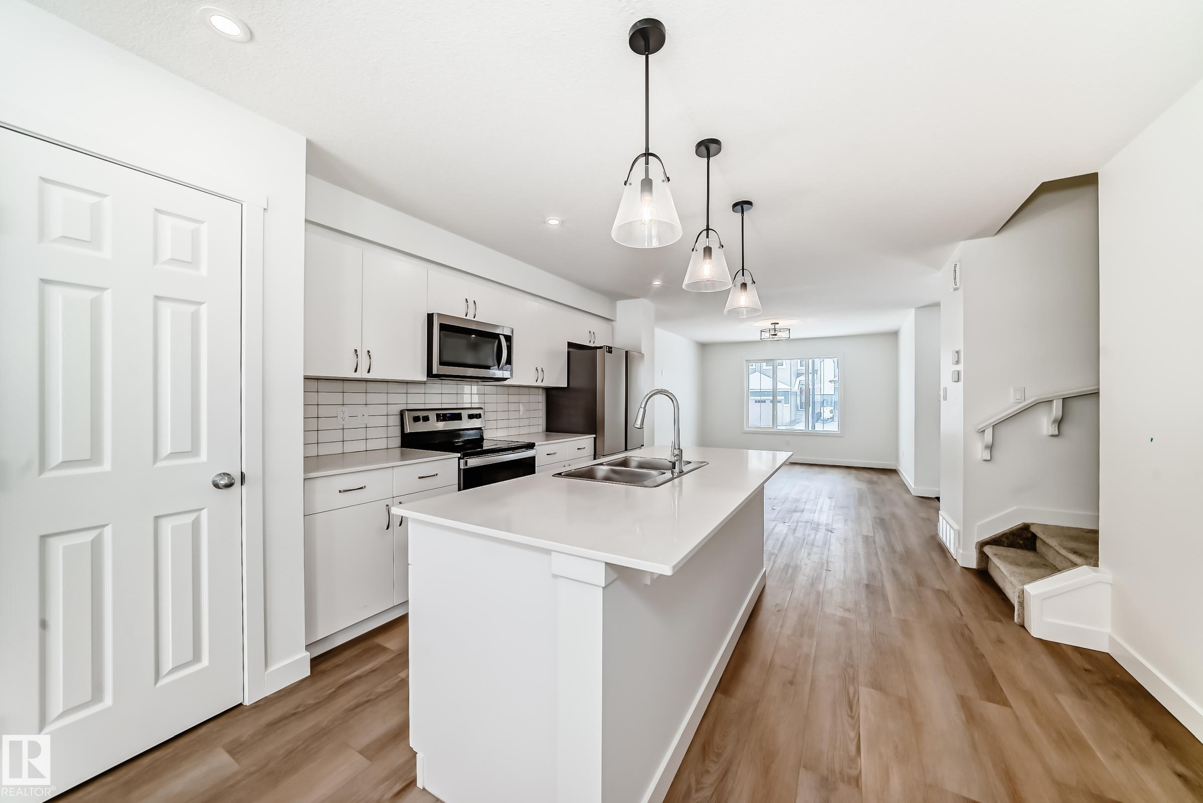 Photo 7 at 4611 177ave NW, Cy Becker, Edmonton