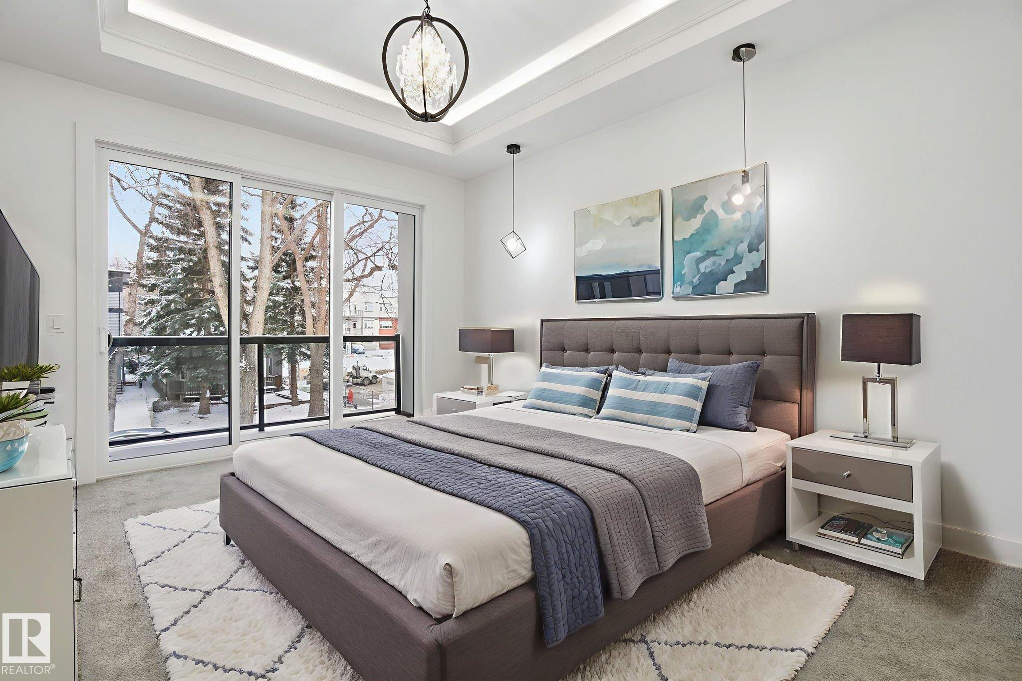 Photo 11 at 10919 79 Avenue NW, Garneau, Edmonton