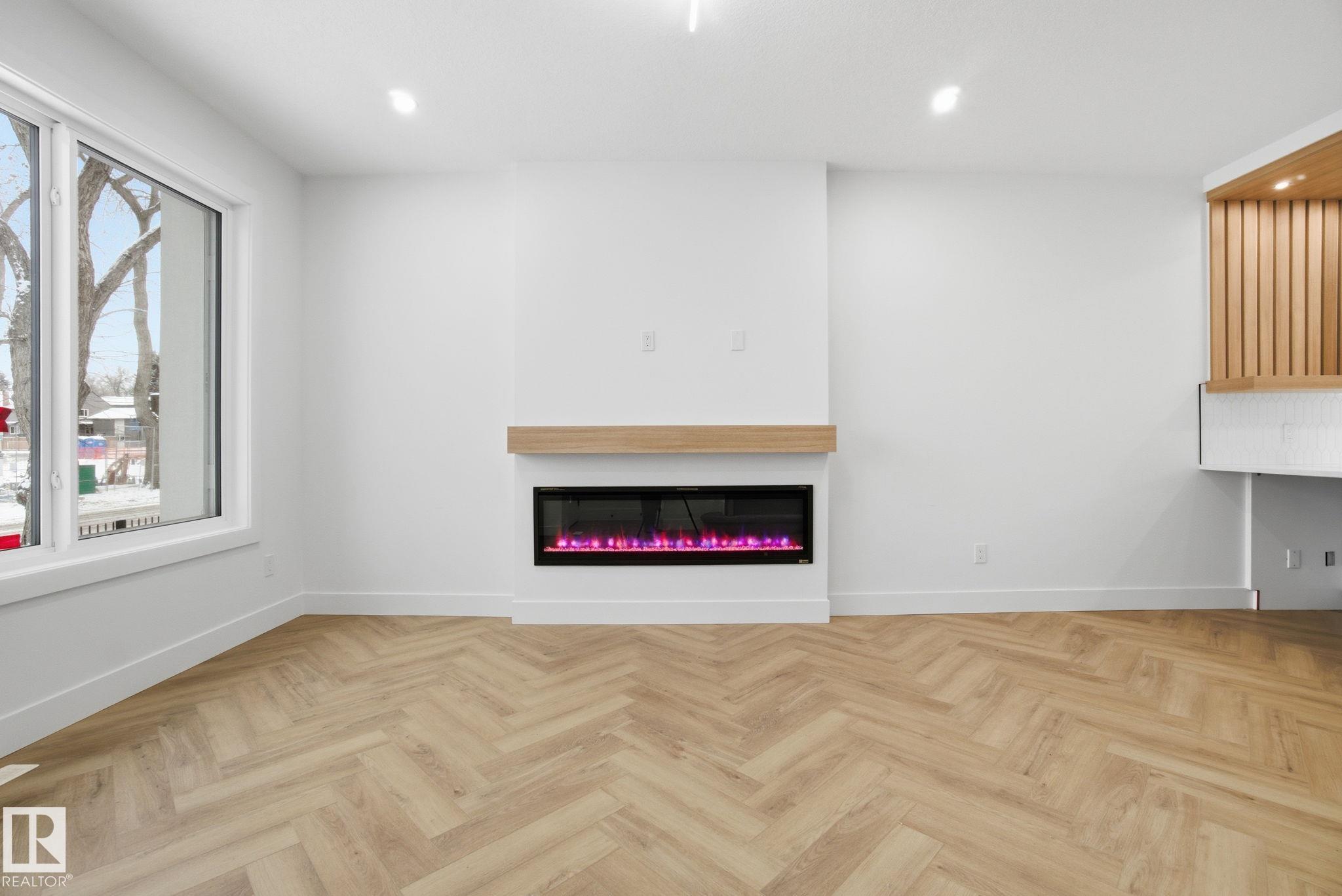 Photo 14 at 10919 79 Avenue NW, Garneau, Edmonton