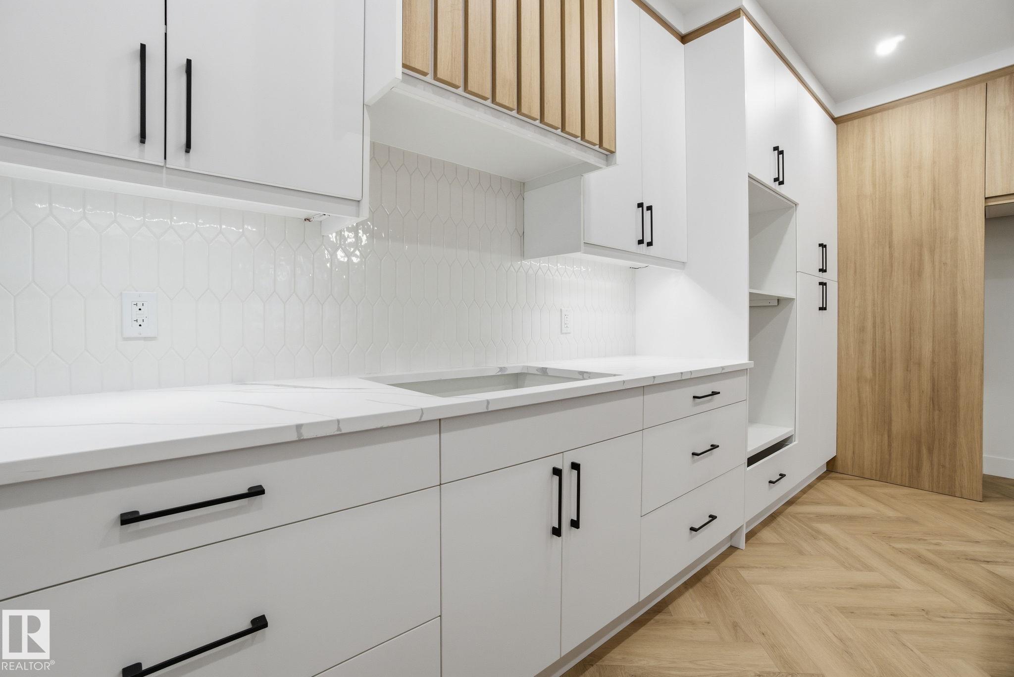 Photo 19 at 10919 79 Avenue NW, Garneau, Edmonton