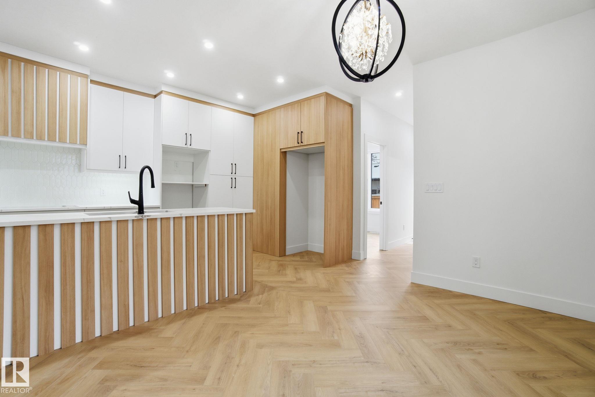 Photo 24 at 10919 79 Avenue NW, Garneau, Edmonton