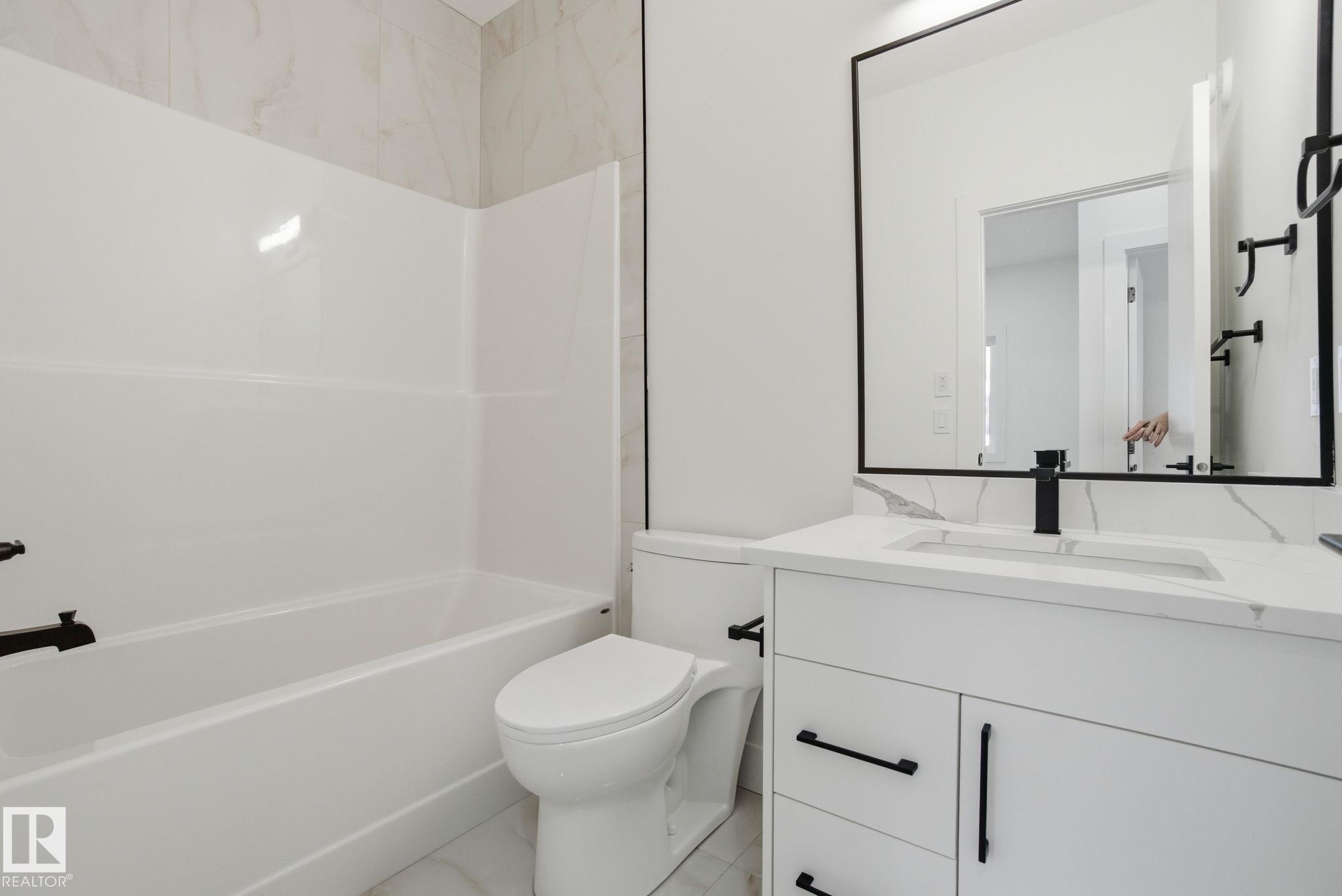 Photo 38 at 10919 79 Avenue NW, Garneau, Edmonton