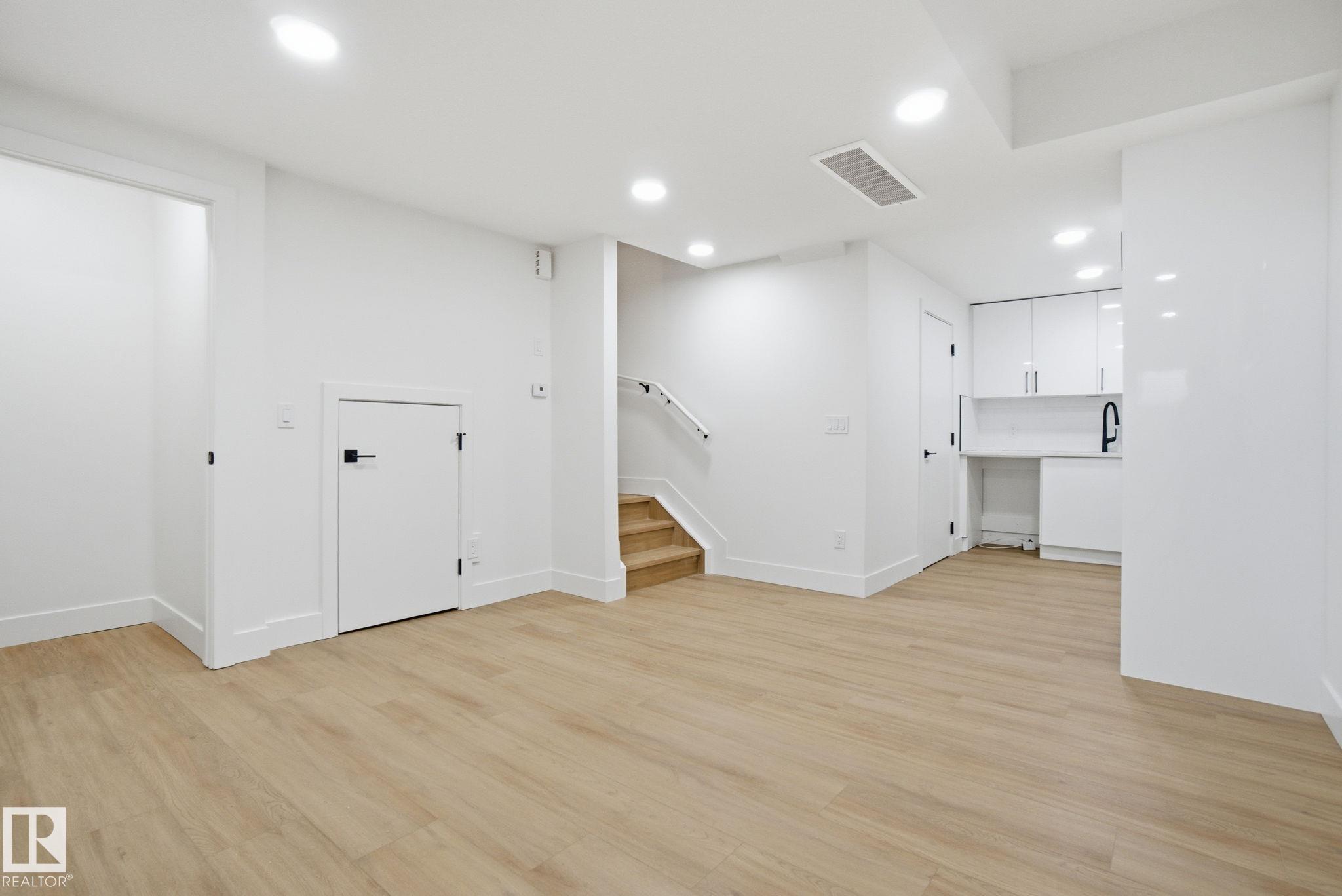 Photo 55 at 10919 79 Avenue NW, Garneau, Edmonton