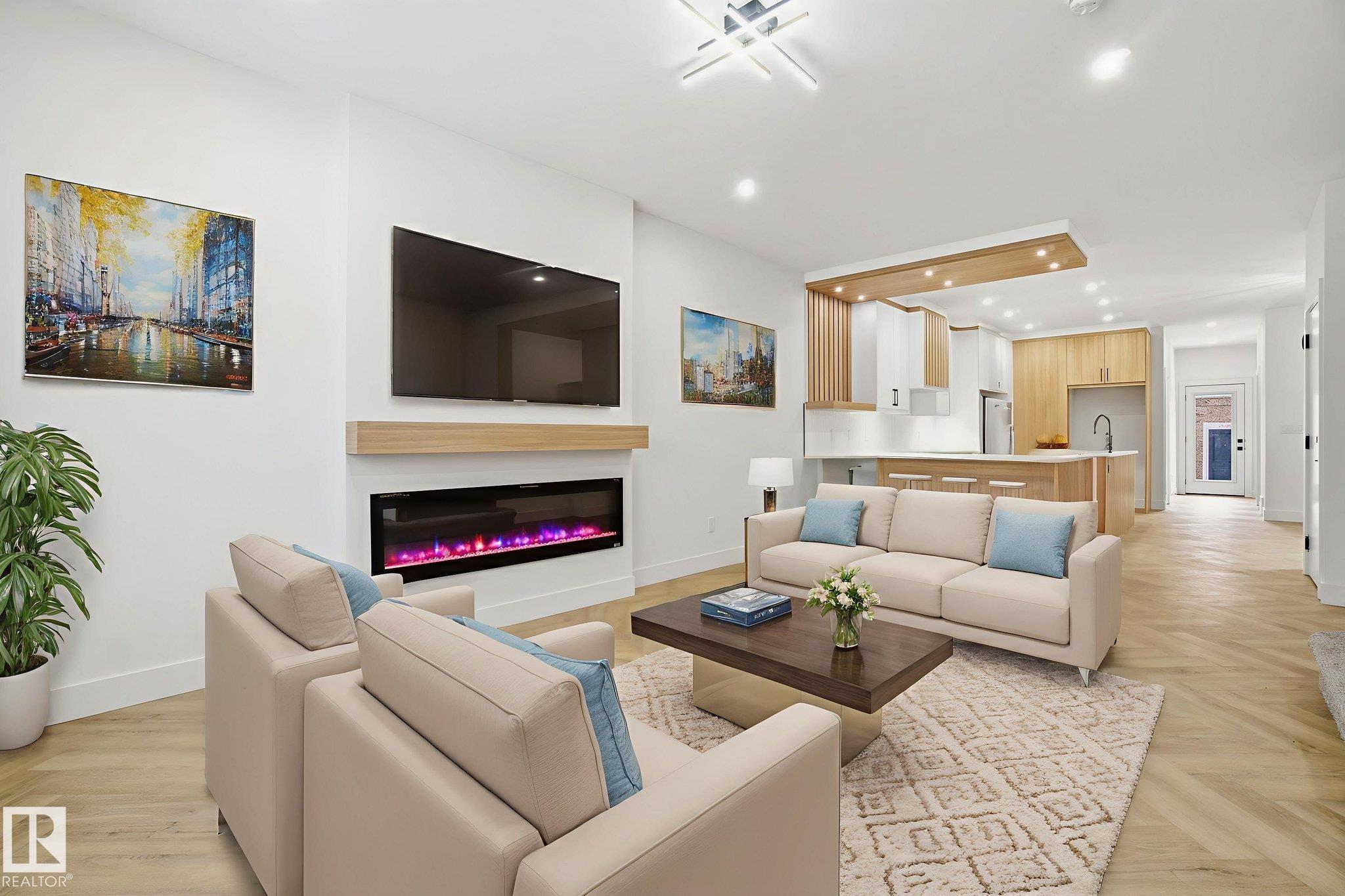 Photo 7 at 10919 79 Avenue NW, Garneau, Edmonton